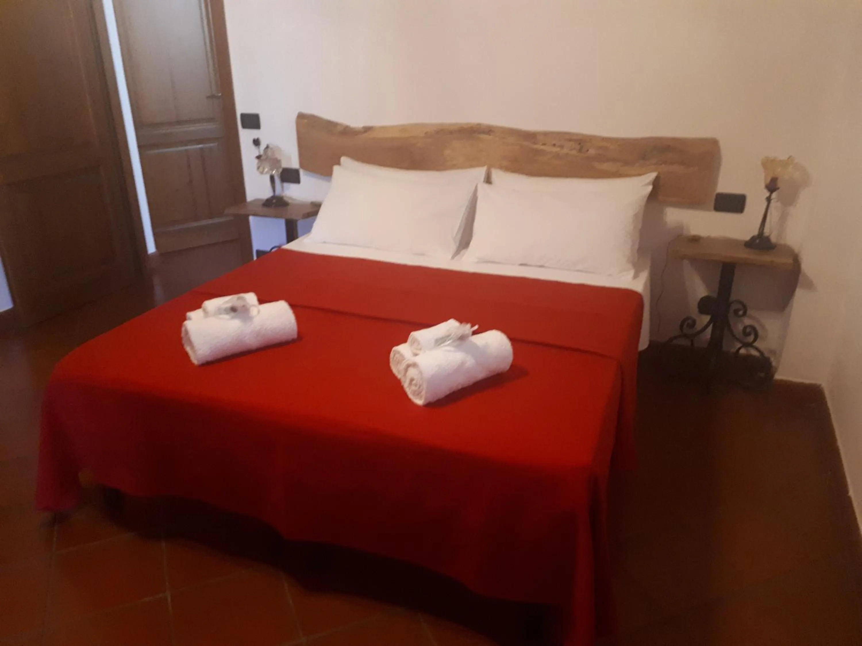 Bedroom, Bed in B&B I Pini Di Storaco