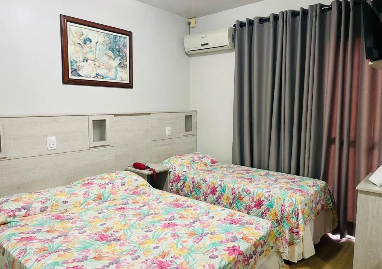 Bed in Dona Adelia Hotel e Restaurante