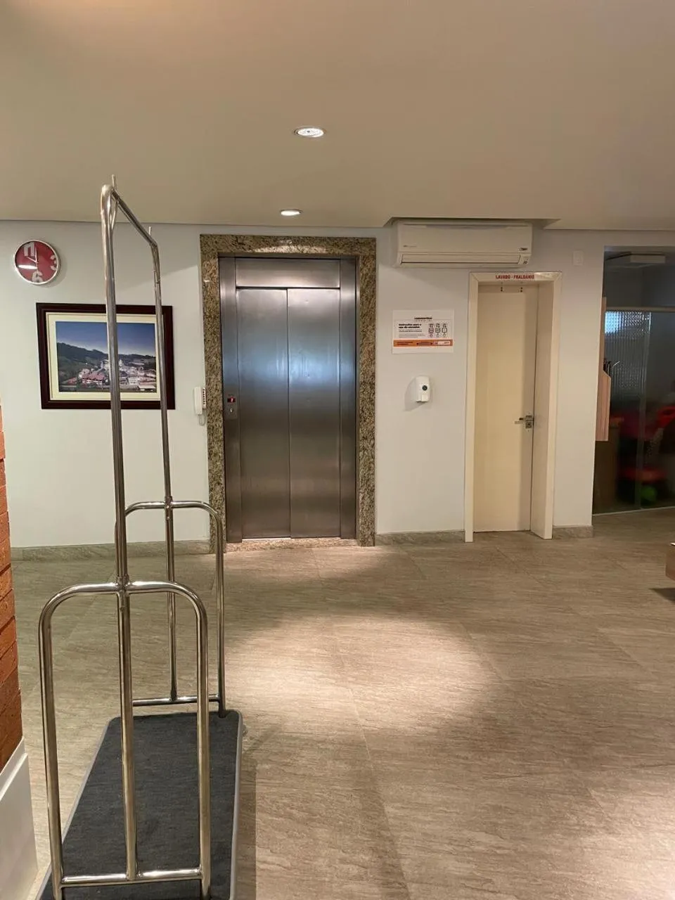 Lobby or reception in Dona Adelia Hotel e Restaurante