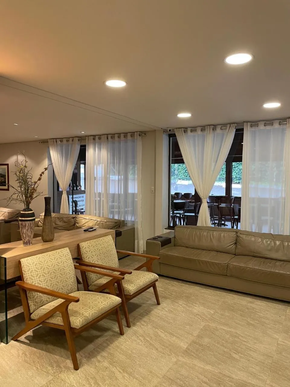 Lobby or reception in Dona Adelia Hotel e Restaurante