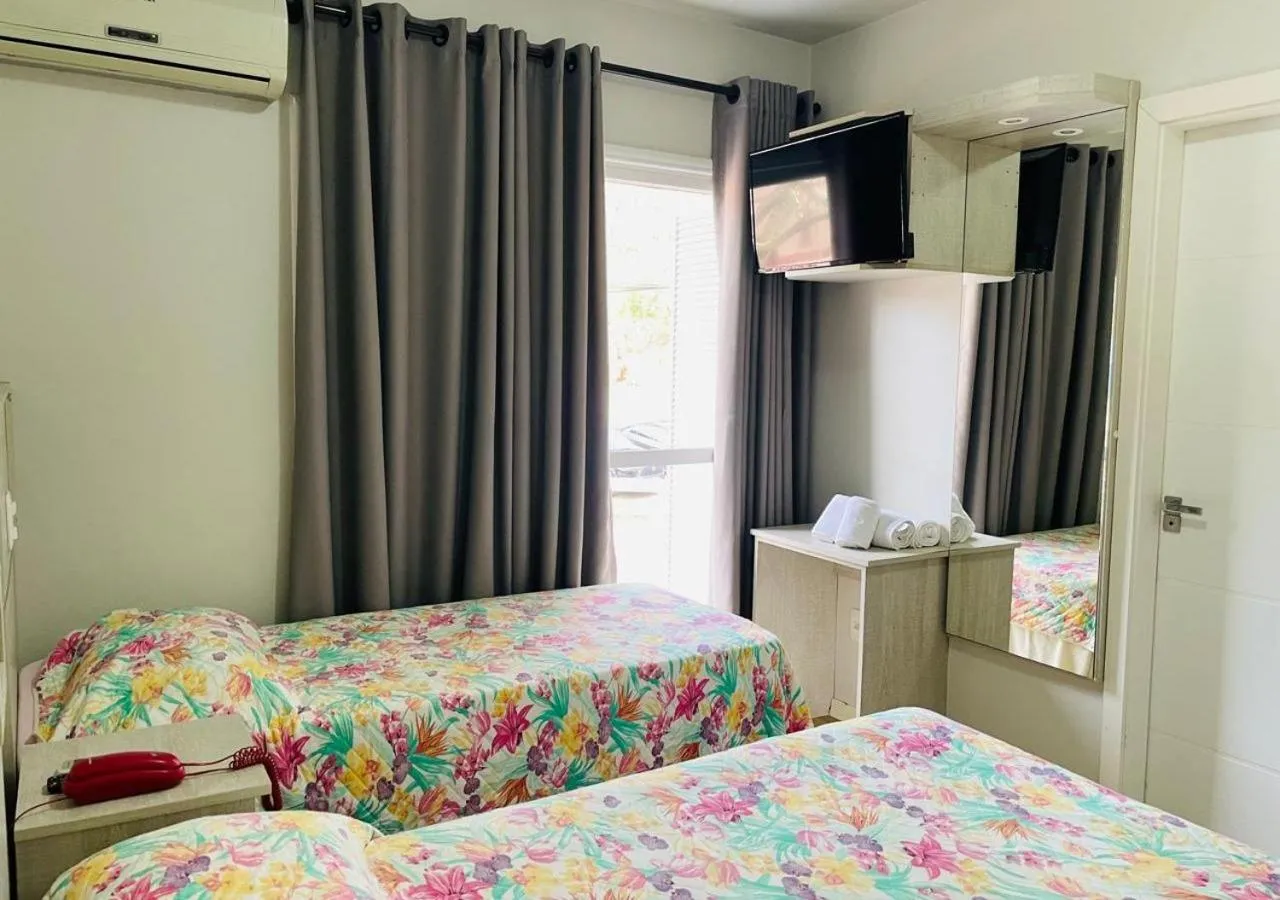 TV and multimedia, Bed in Dona Adelia Hotel e Restaurante