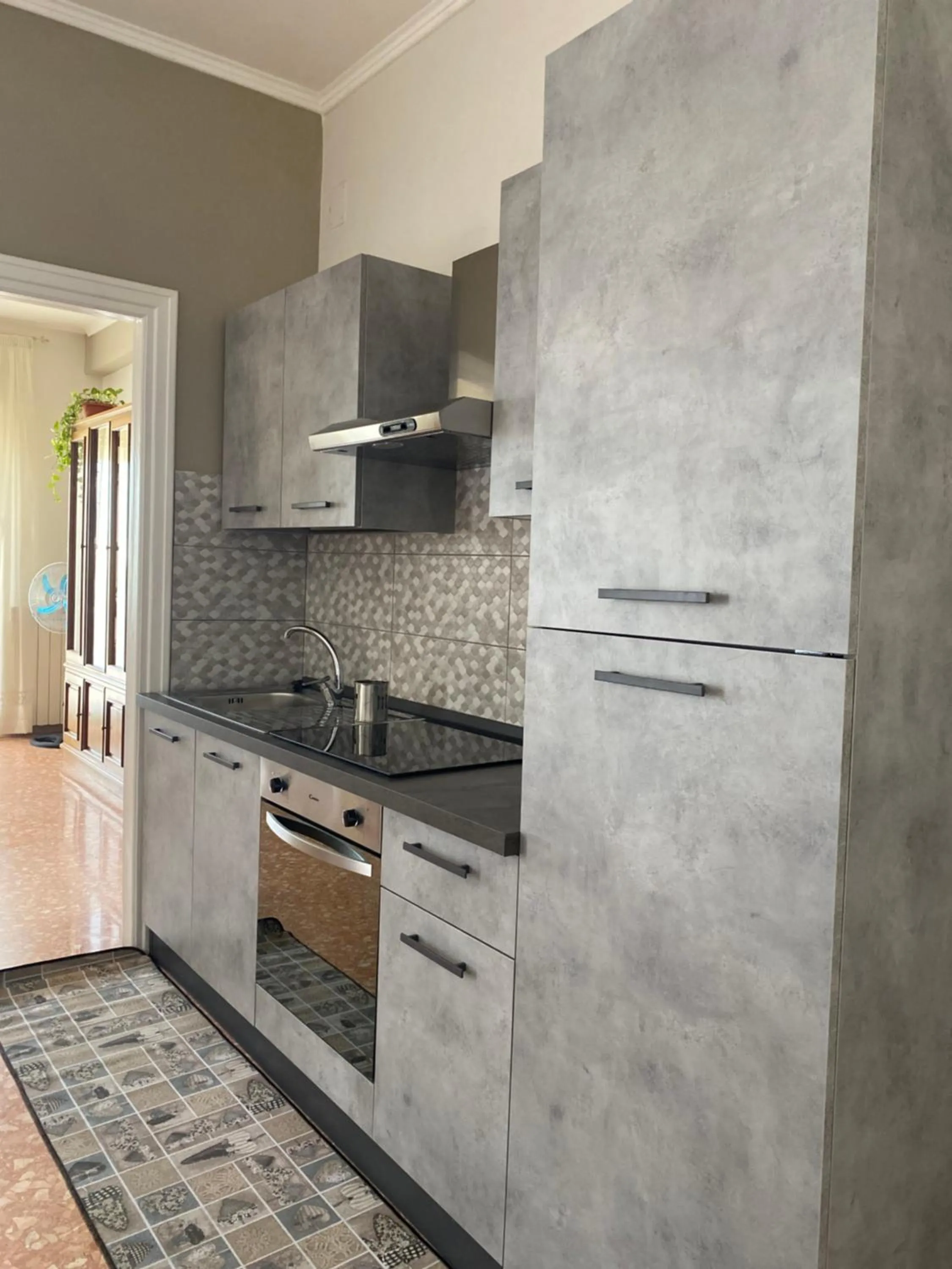 Kitchen or kitchenette in Sweet Emma