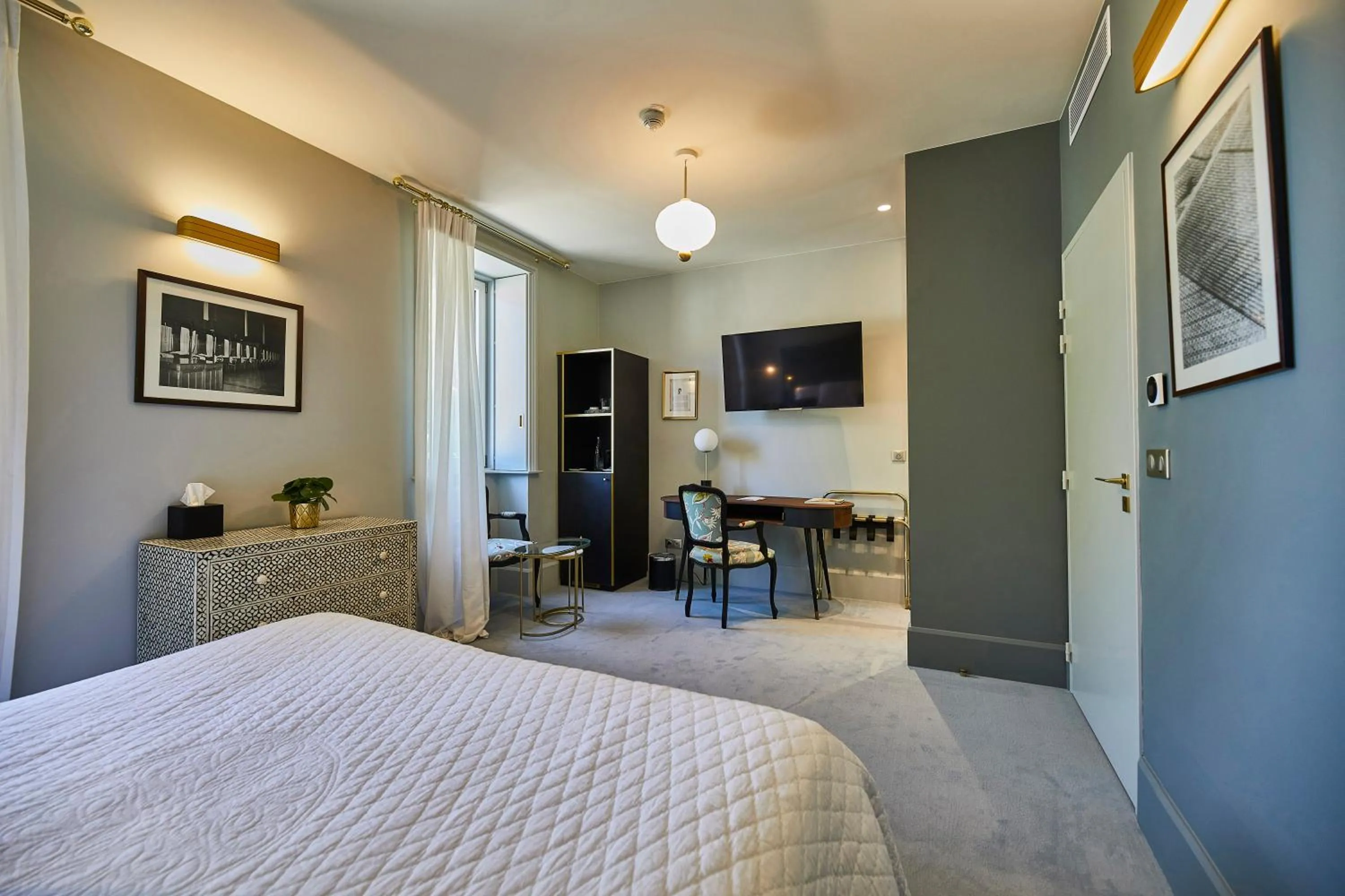 Photo of the whole room in Olivier Leflaive Hôtel Restaurants