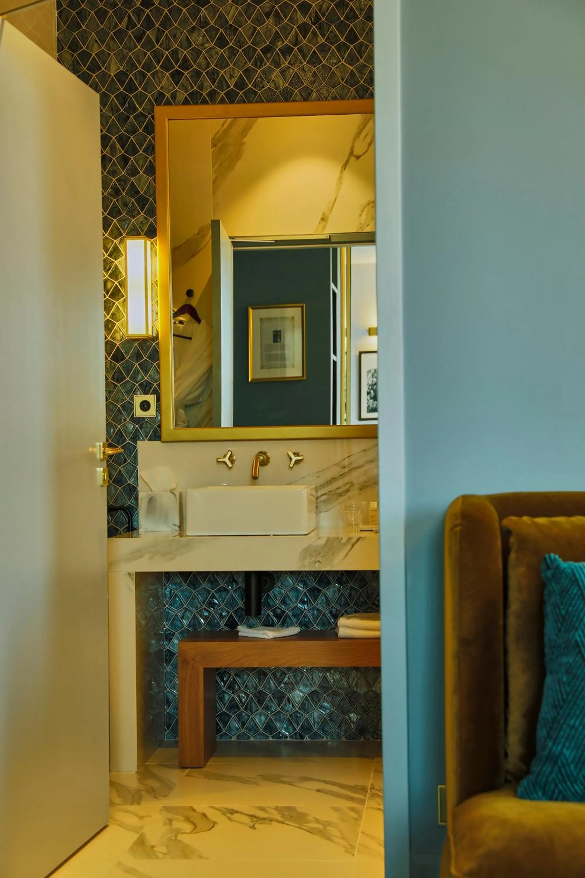 Bathroom in Olivier Leflaive Hôtel Restaurants