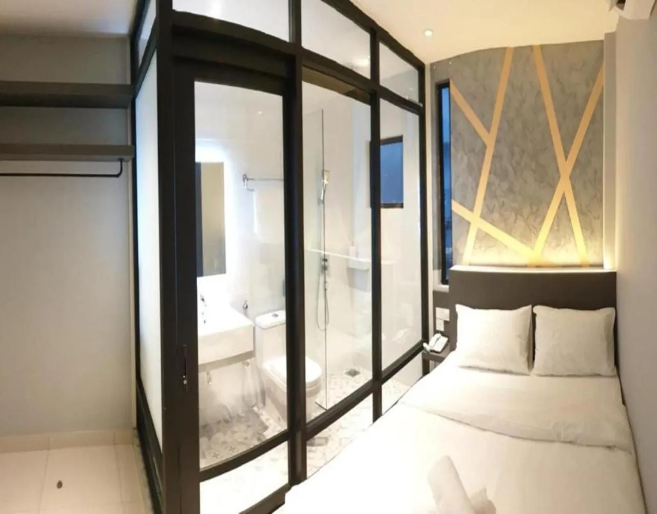 Bedroom, Bed in Suite Dreamz Hotel Banting