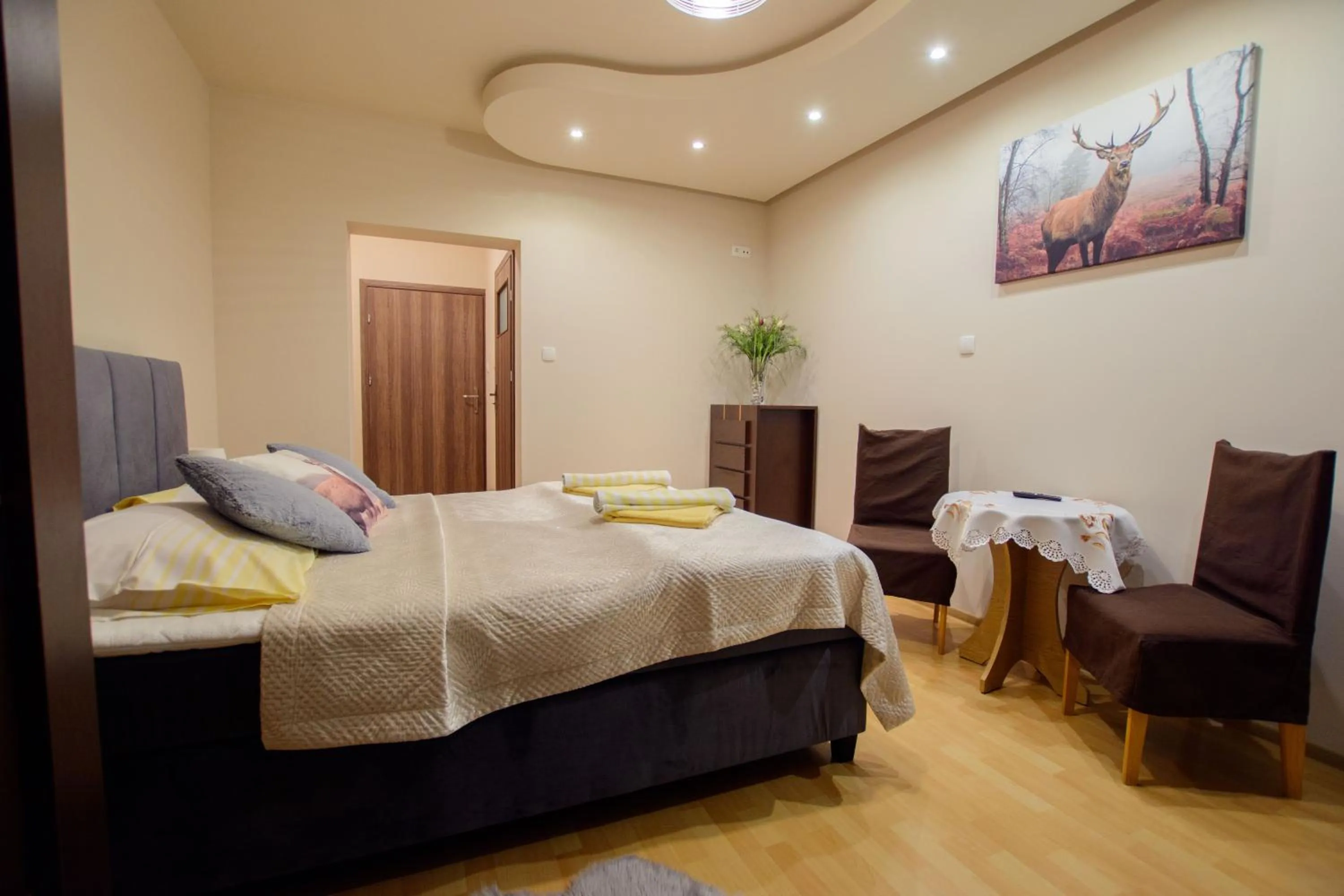 Bed in Villa Broniewskiego - Zakopane Apartamenty Pokoje