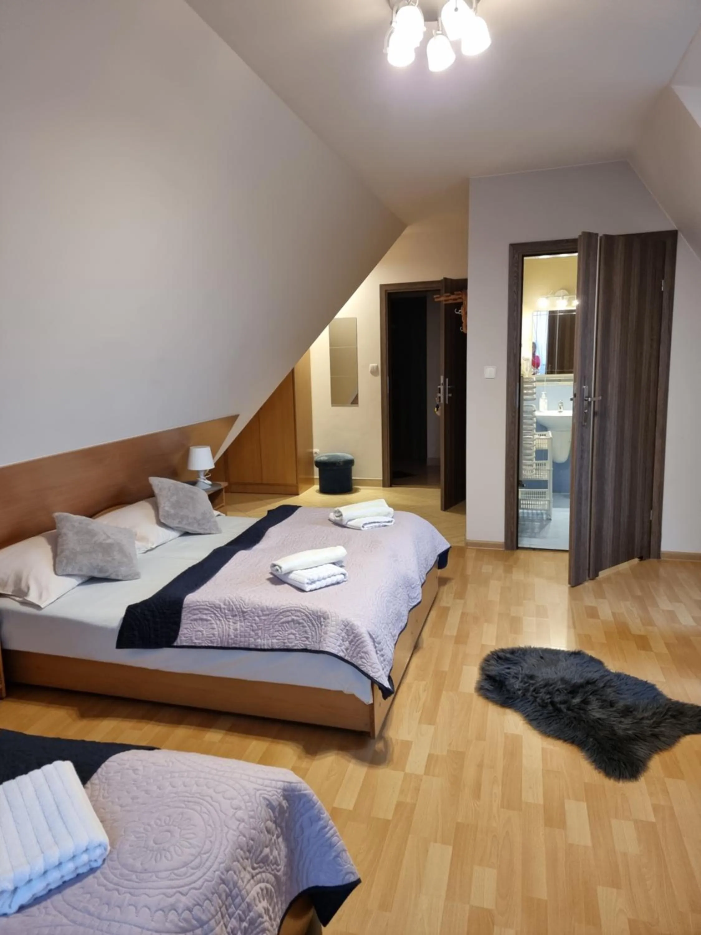 Bed in Villa Broniewskiego - Zakopane Apartamenty Pokoje