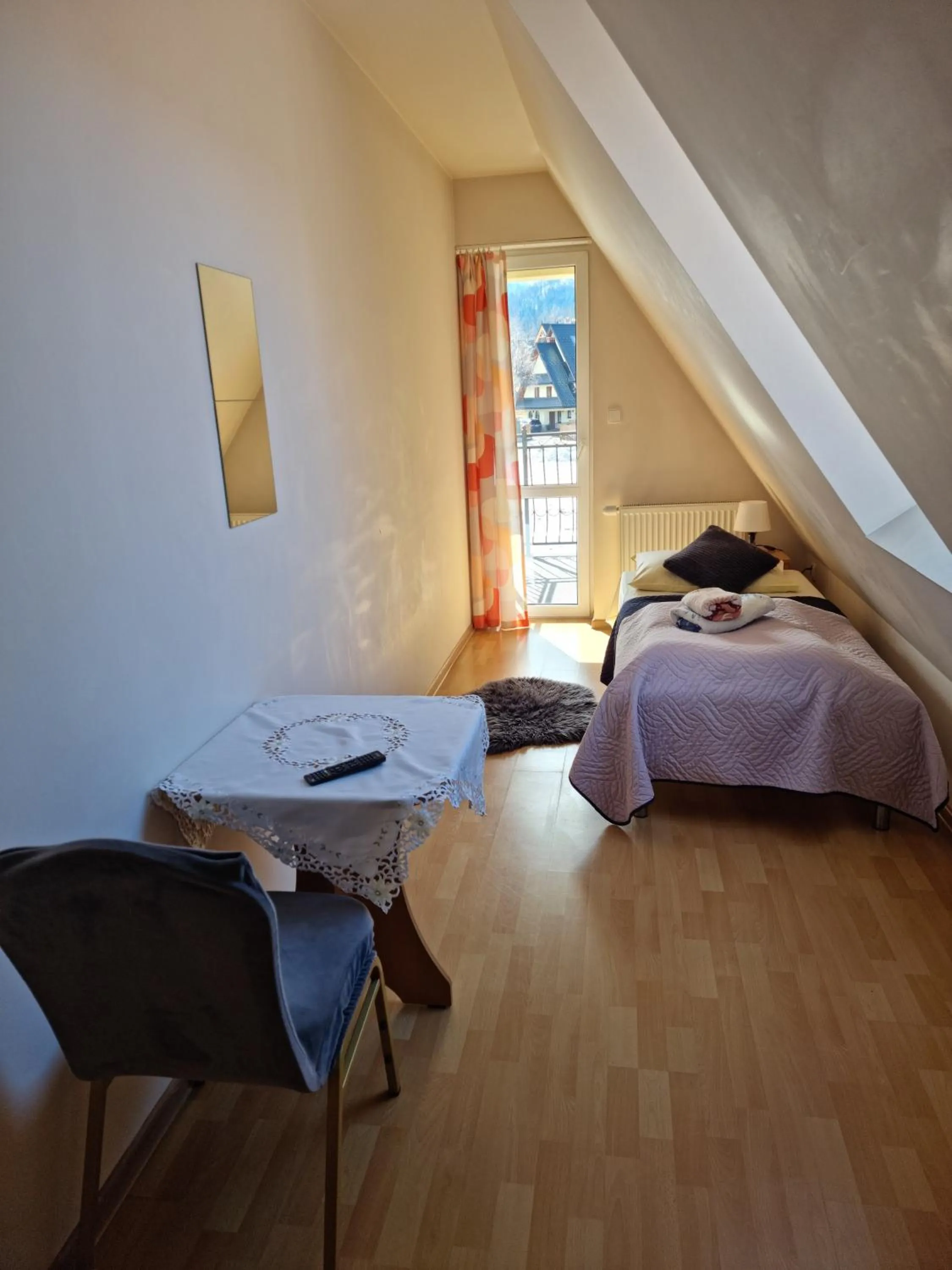 Bed in Villa Broniewskiego - Zakopane Apartamenty Pokoje