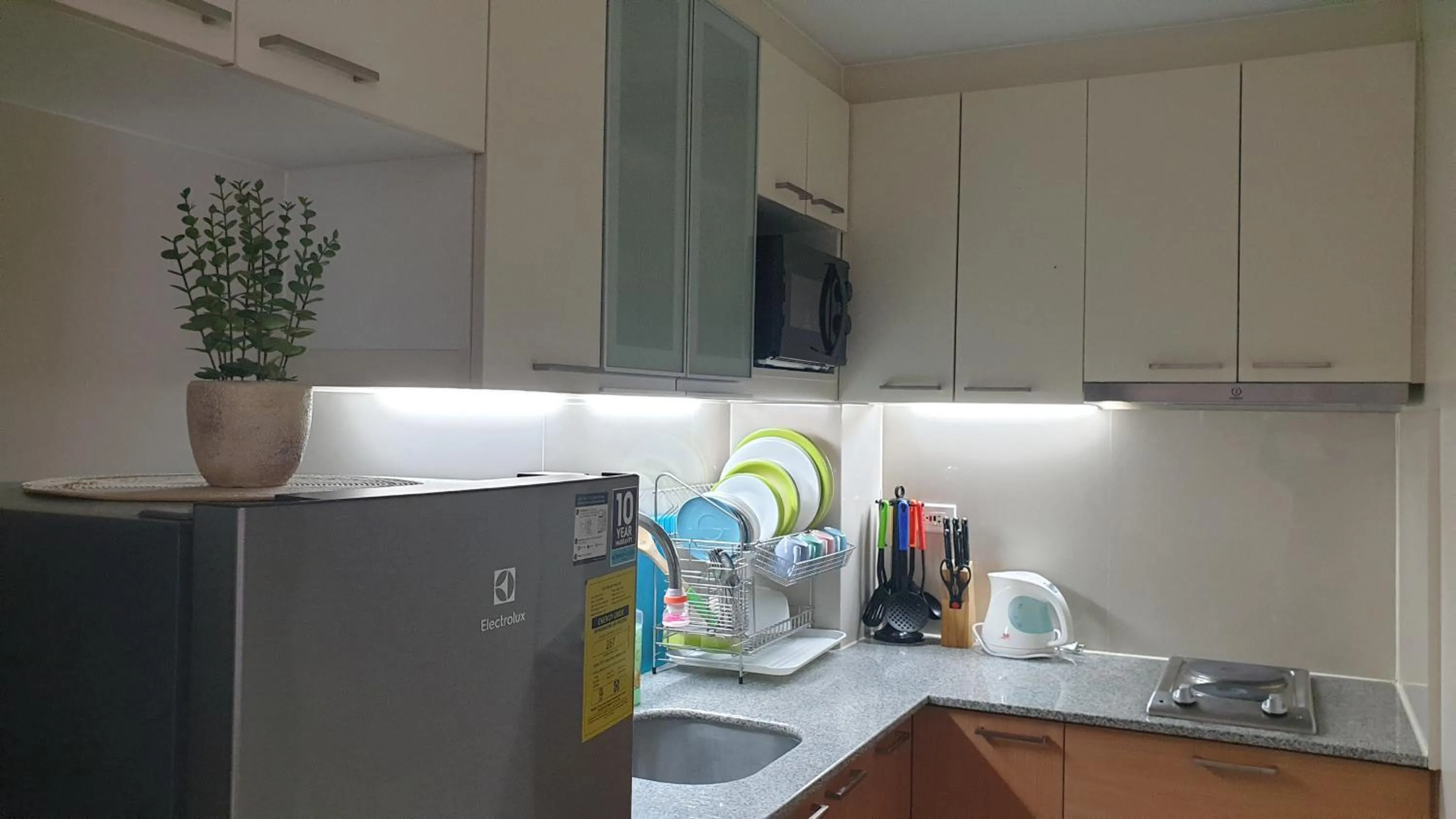 Mactan Newtown with Sun Set and Garden View