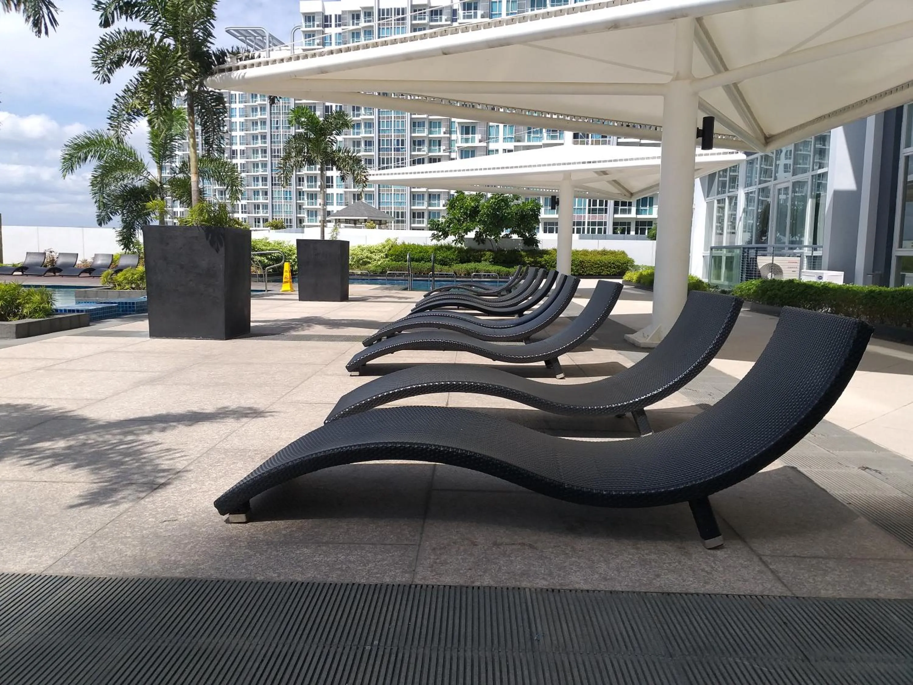 Mactan Newtown with Sun Set and Garden View