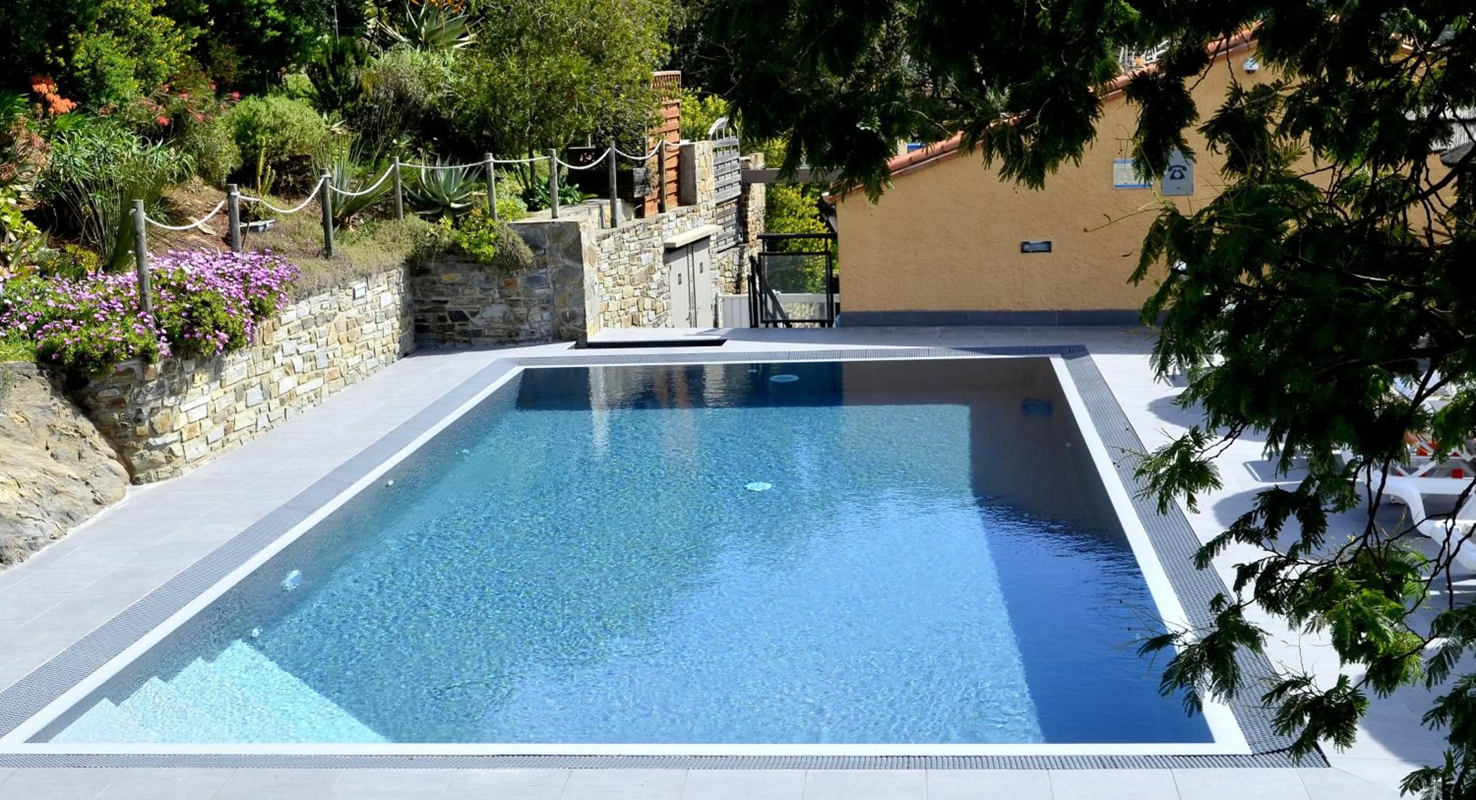 Swimming pool in Le Madeloc Hôtel & Spa