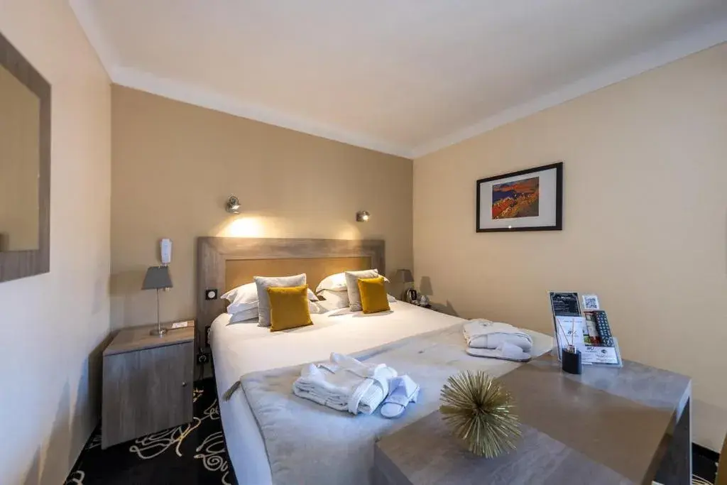 Superior Room with Balcony (2 Adults + 1 Child) in Le Madeloc Hôtel & Spa Superior Room with Balcony (2 Adults + 1 Child) in Le Madeloc Hôtel & Spa