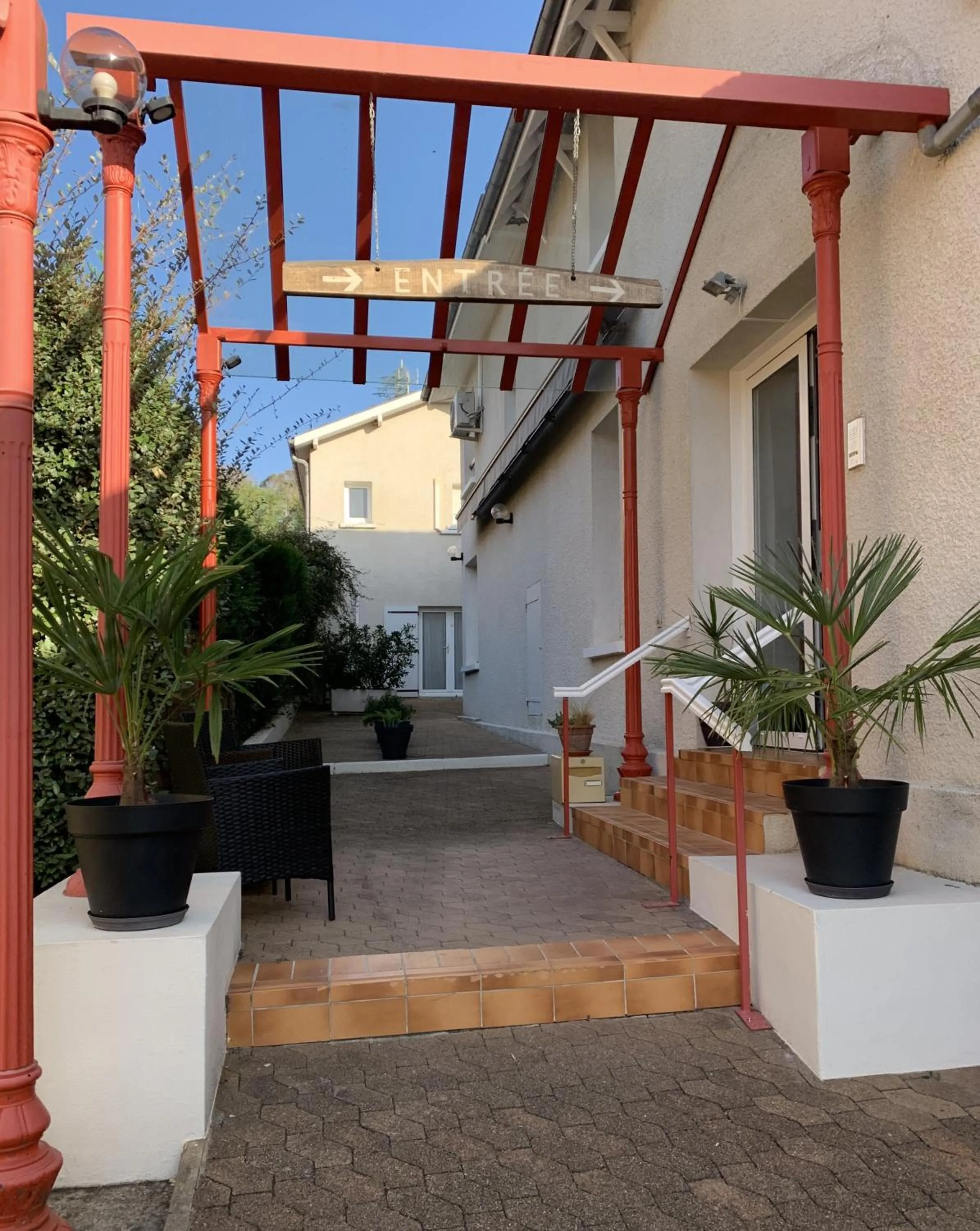 Property building in Aubergade