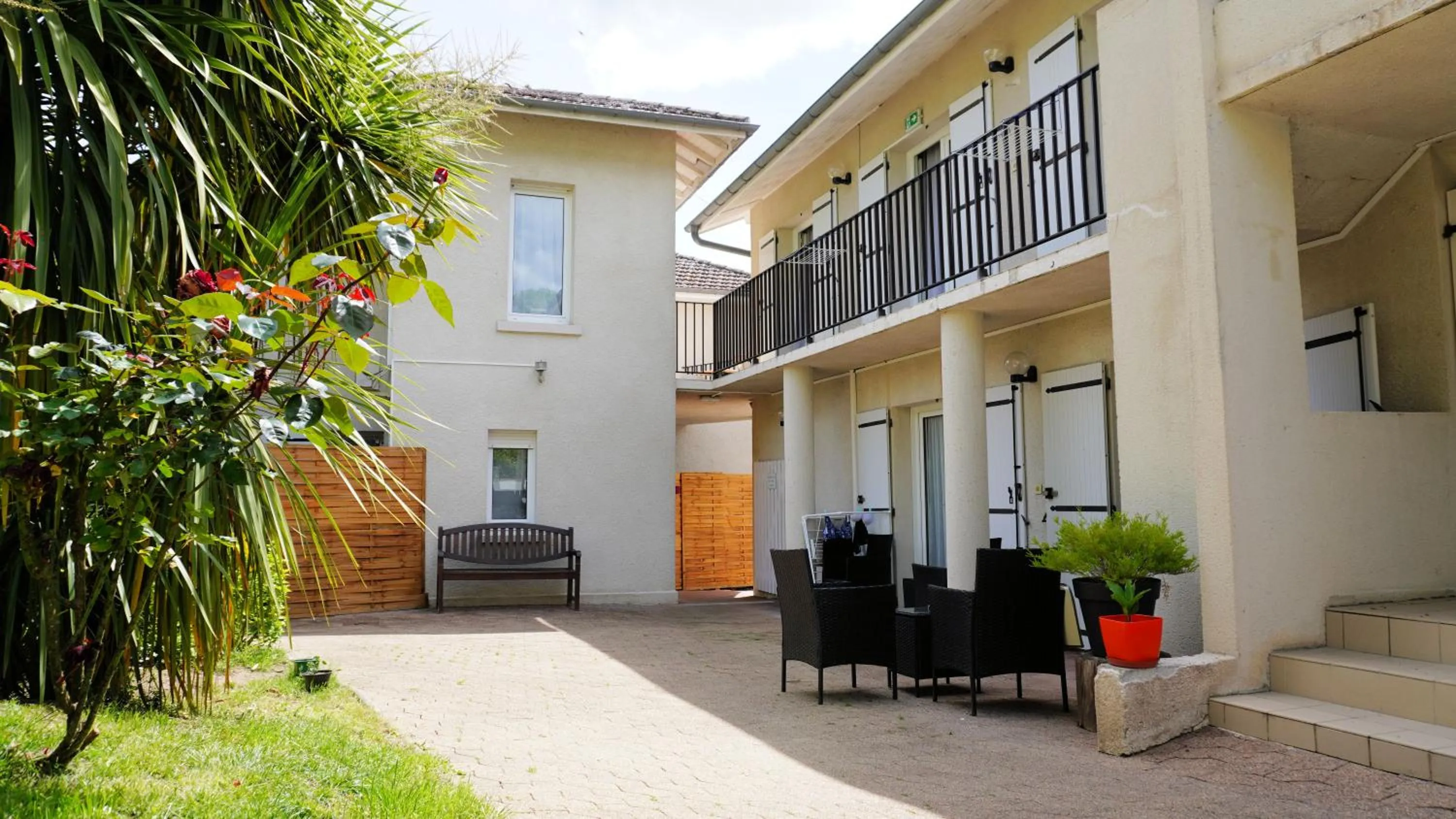 Property building in Aubergade