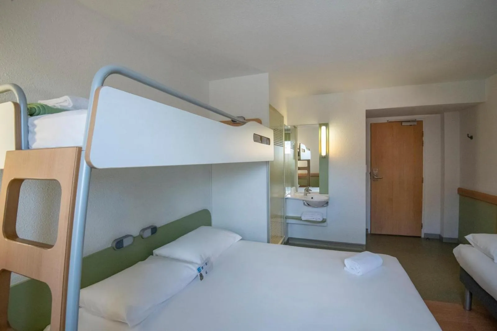Bedroom, Bed in ibis budget Ajaccio