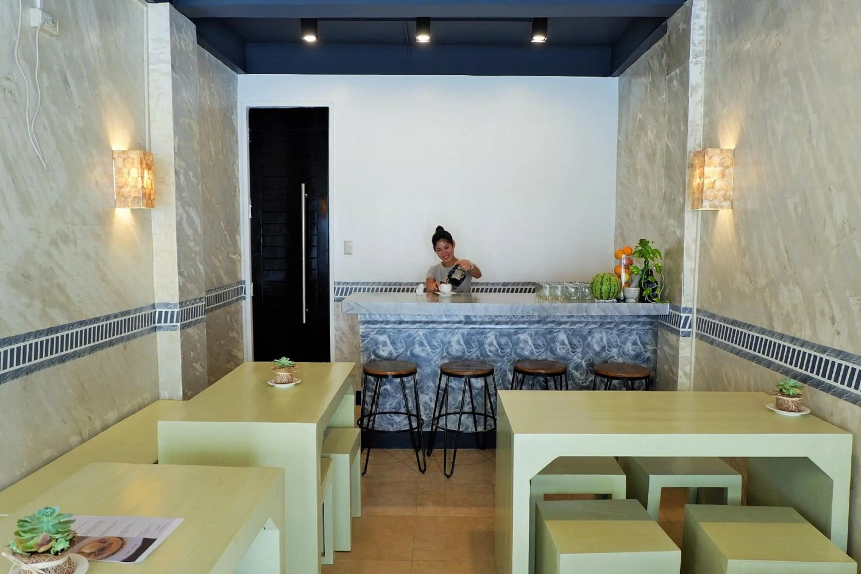 Restaurant/places to eat in Kamusta Boutique Hotel
