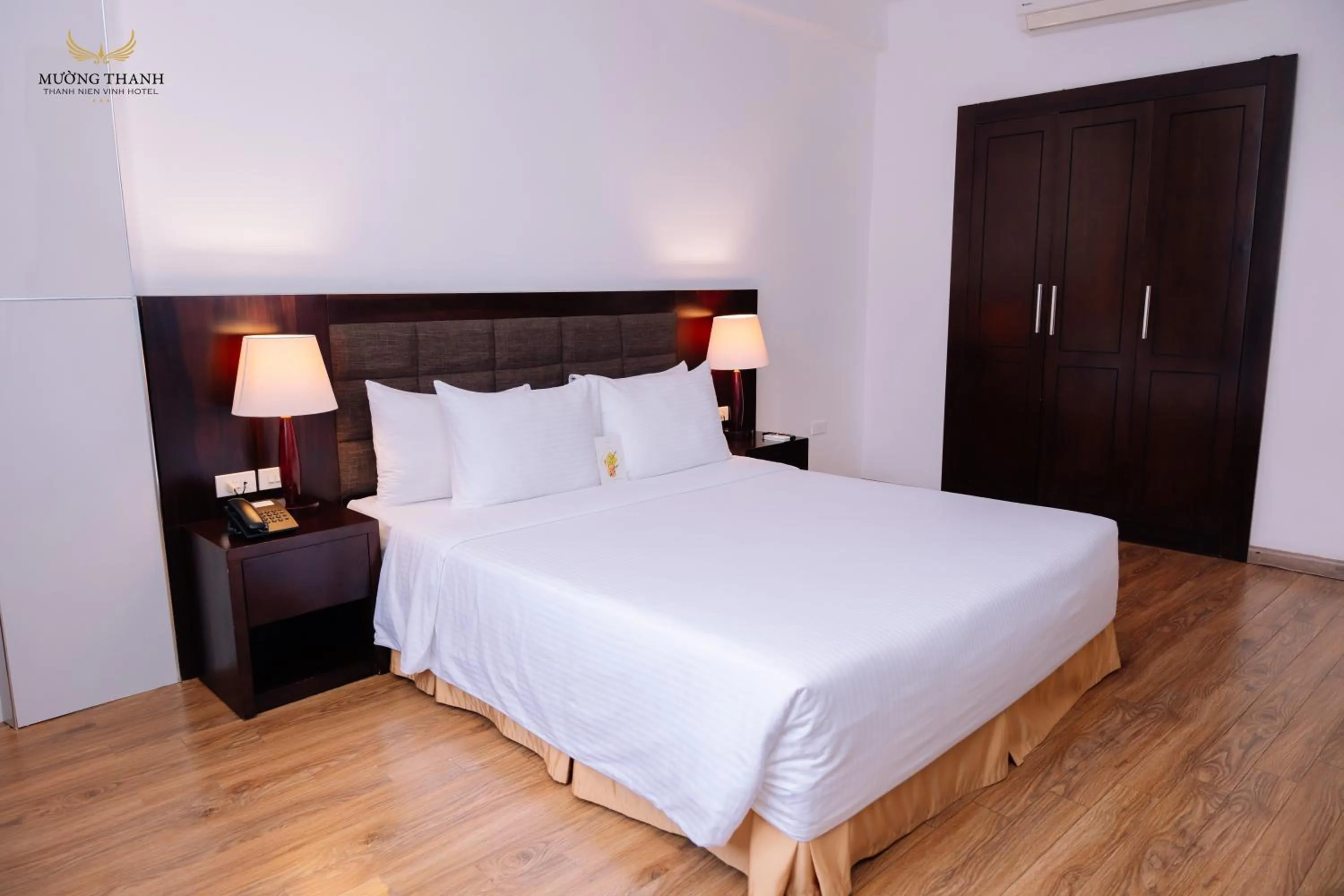 Bed in Muong Thanh Thanh Nien Vinh