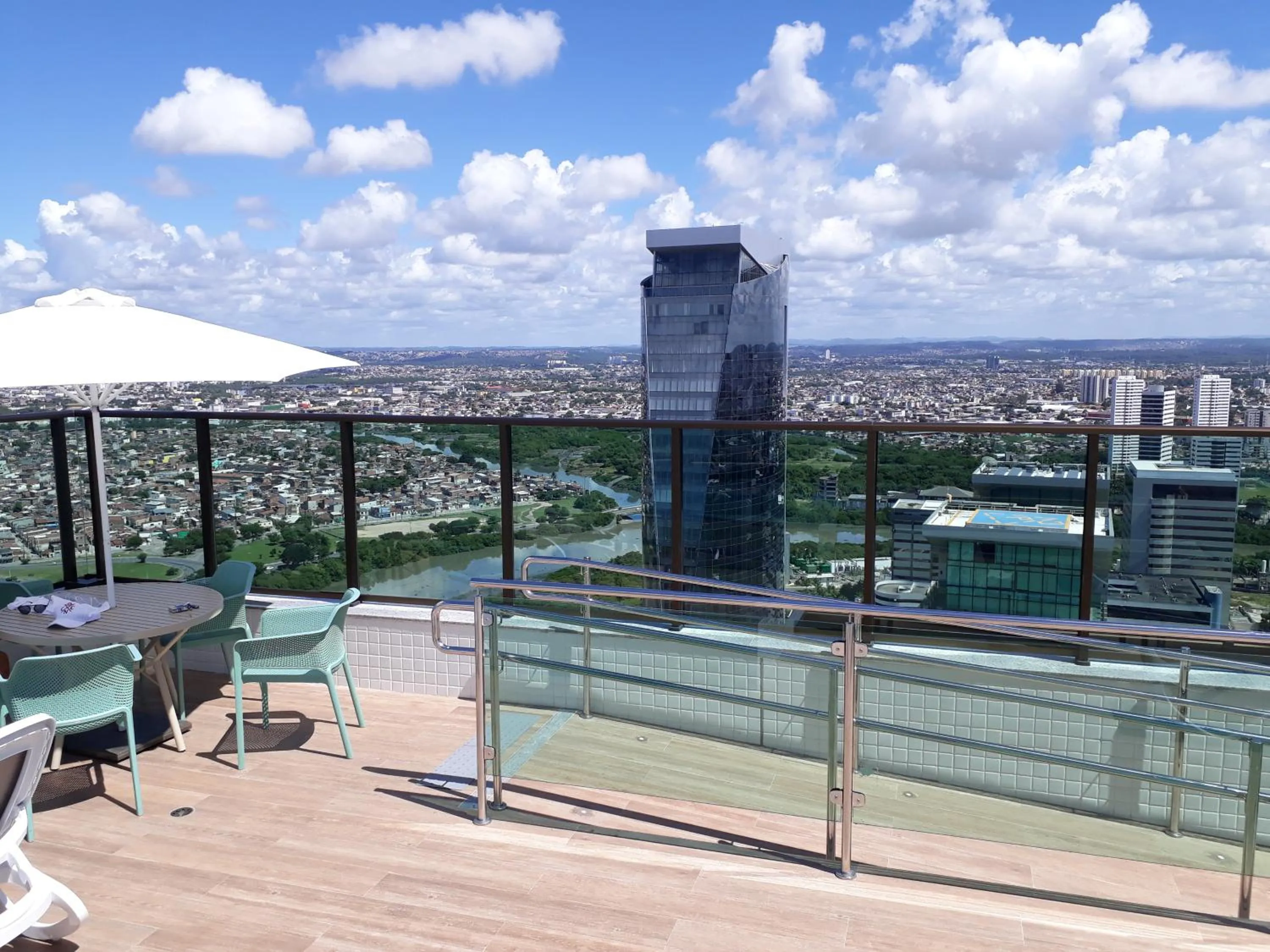 Pool view in Beach Class Ilha do Leite