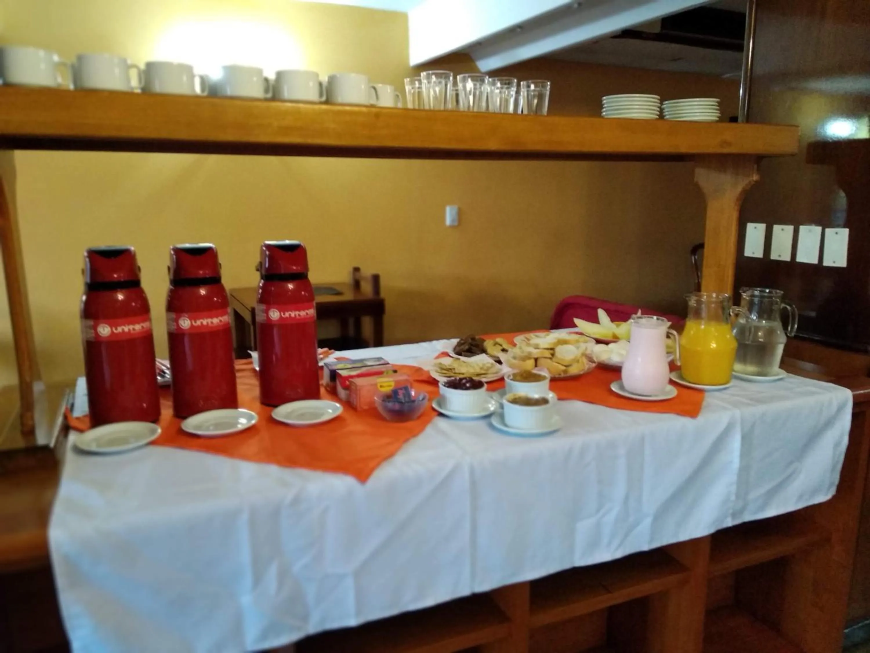 Breakfast in El Uru Suite Hotel