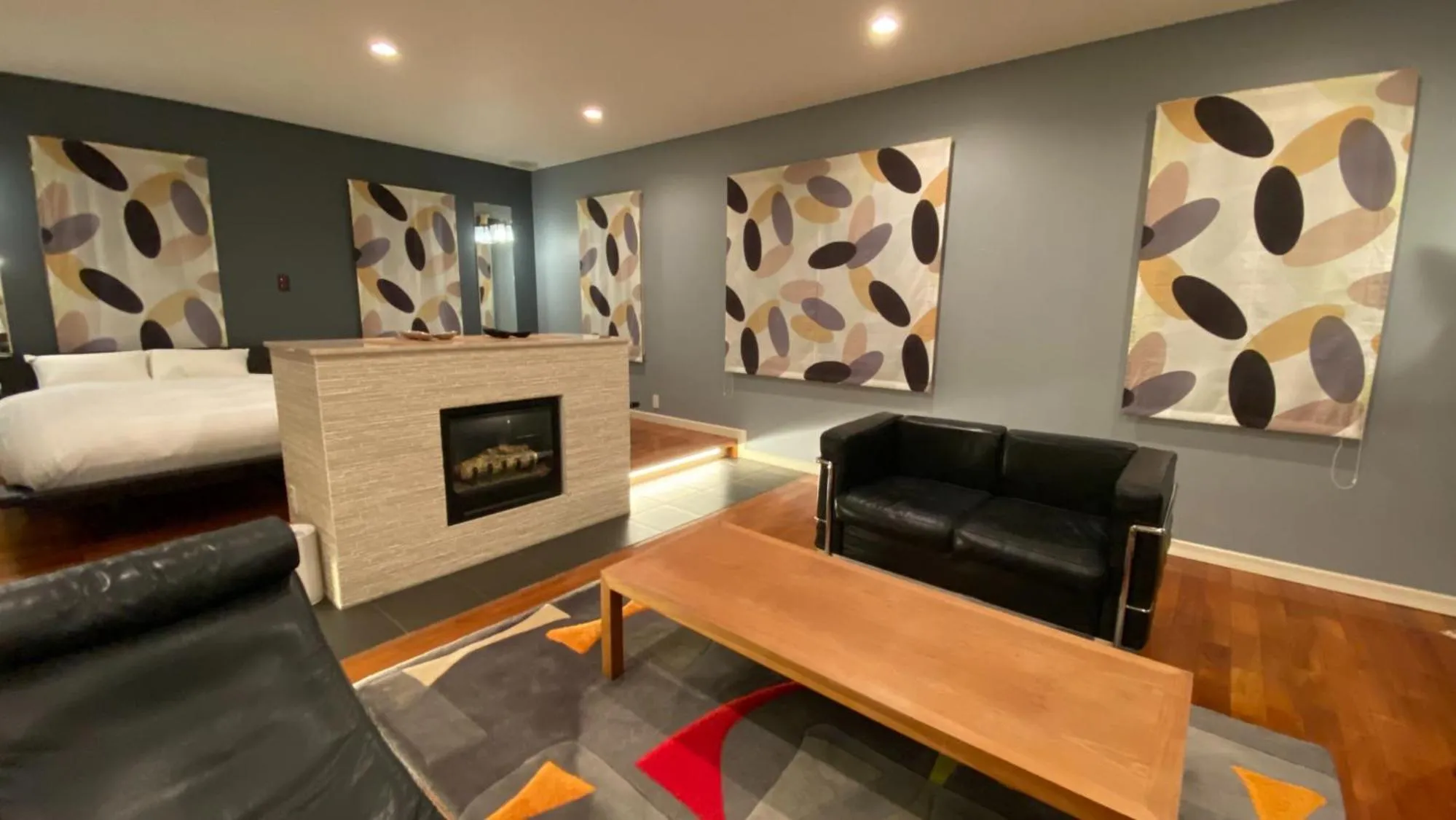 Living room, Bed in Tabinoteitaku Kamakura Yuigahama -Homann Concept-