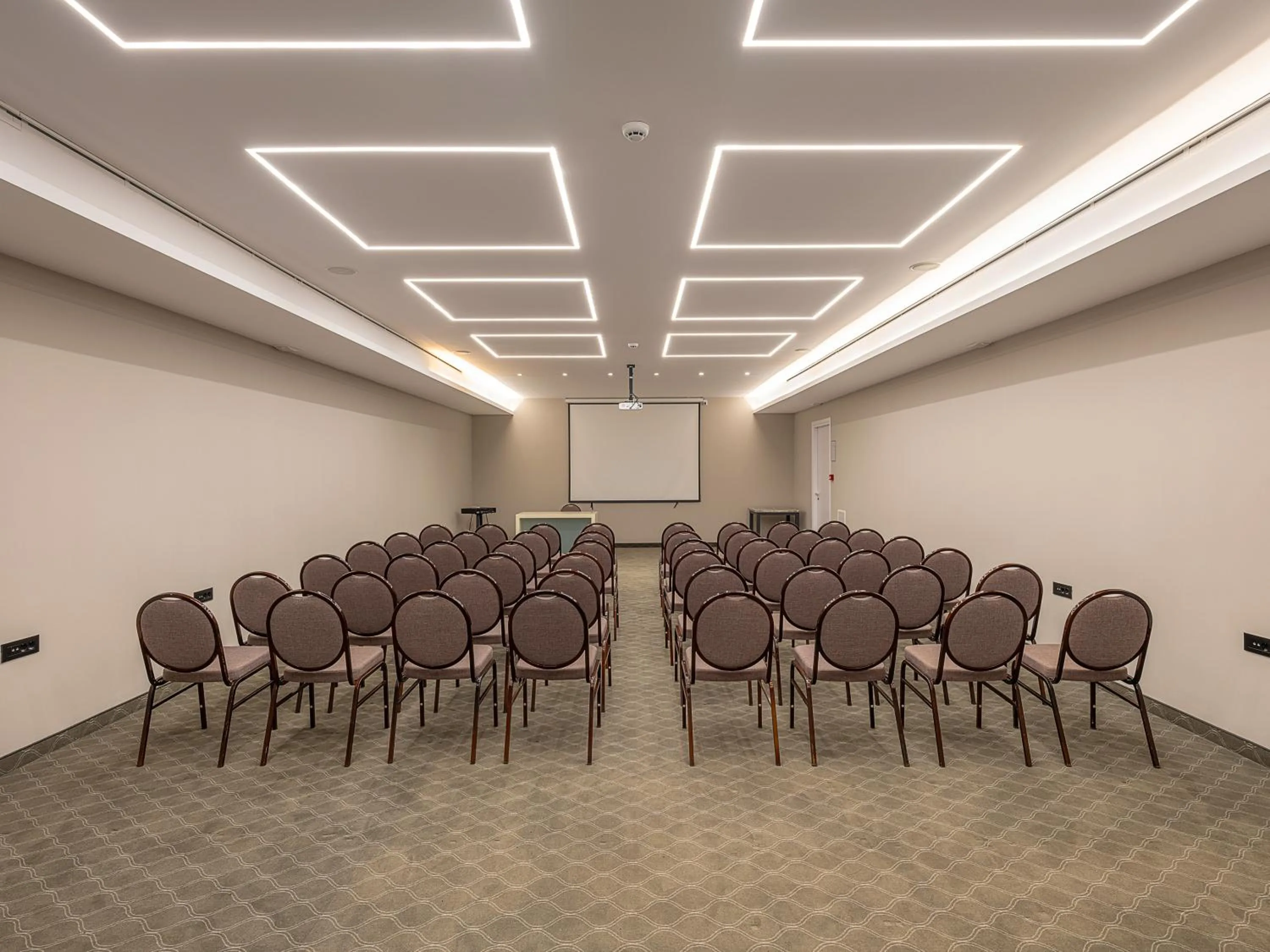 Meeting/conference room in Porto Platanias Village Resort