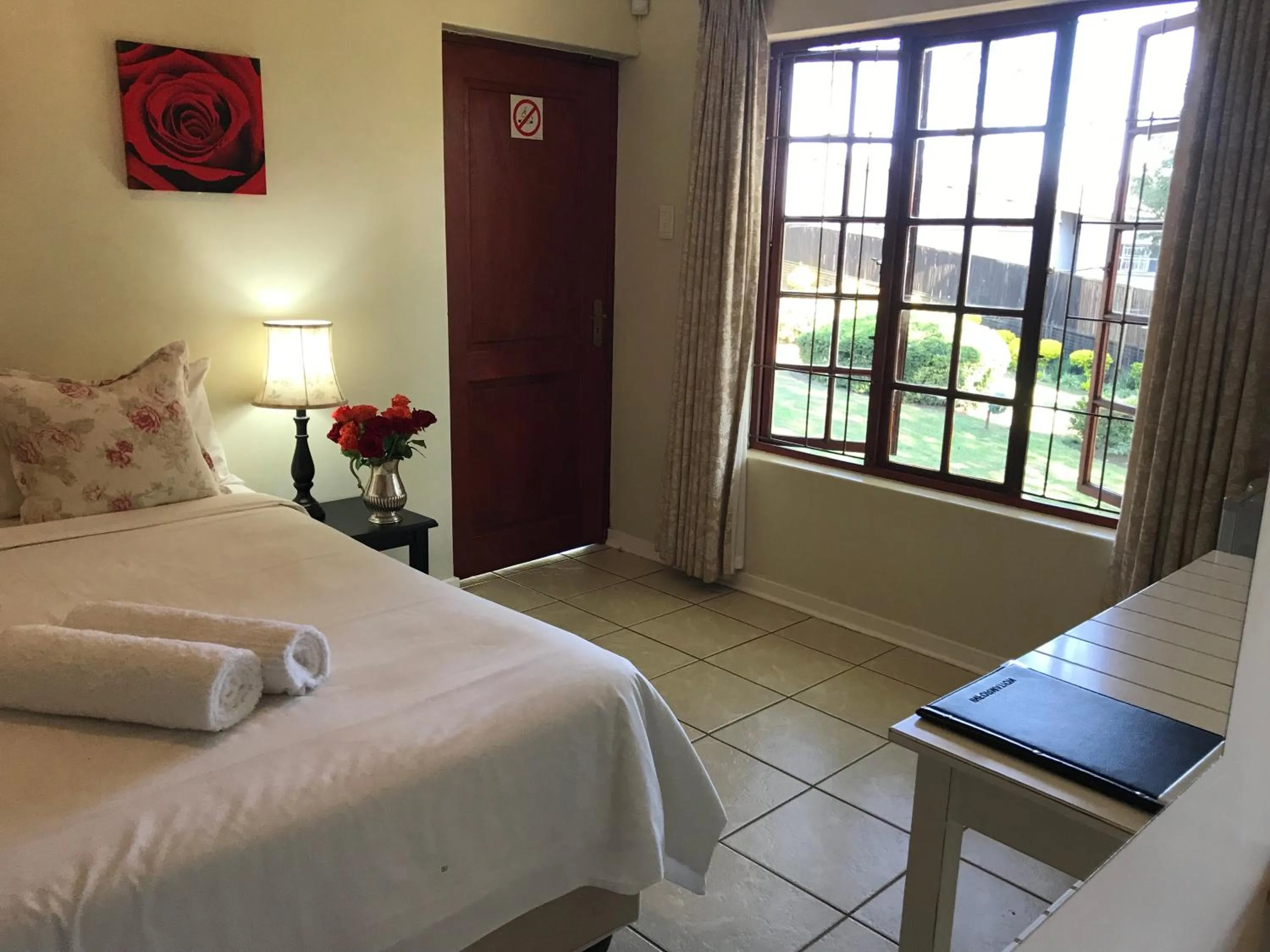 Photo of the whole room, Bed in Bishops GuestHouse