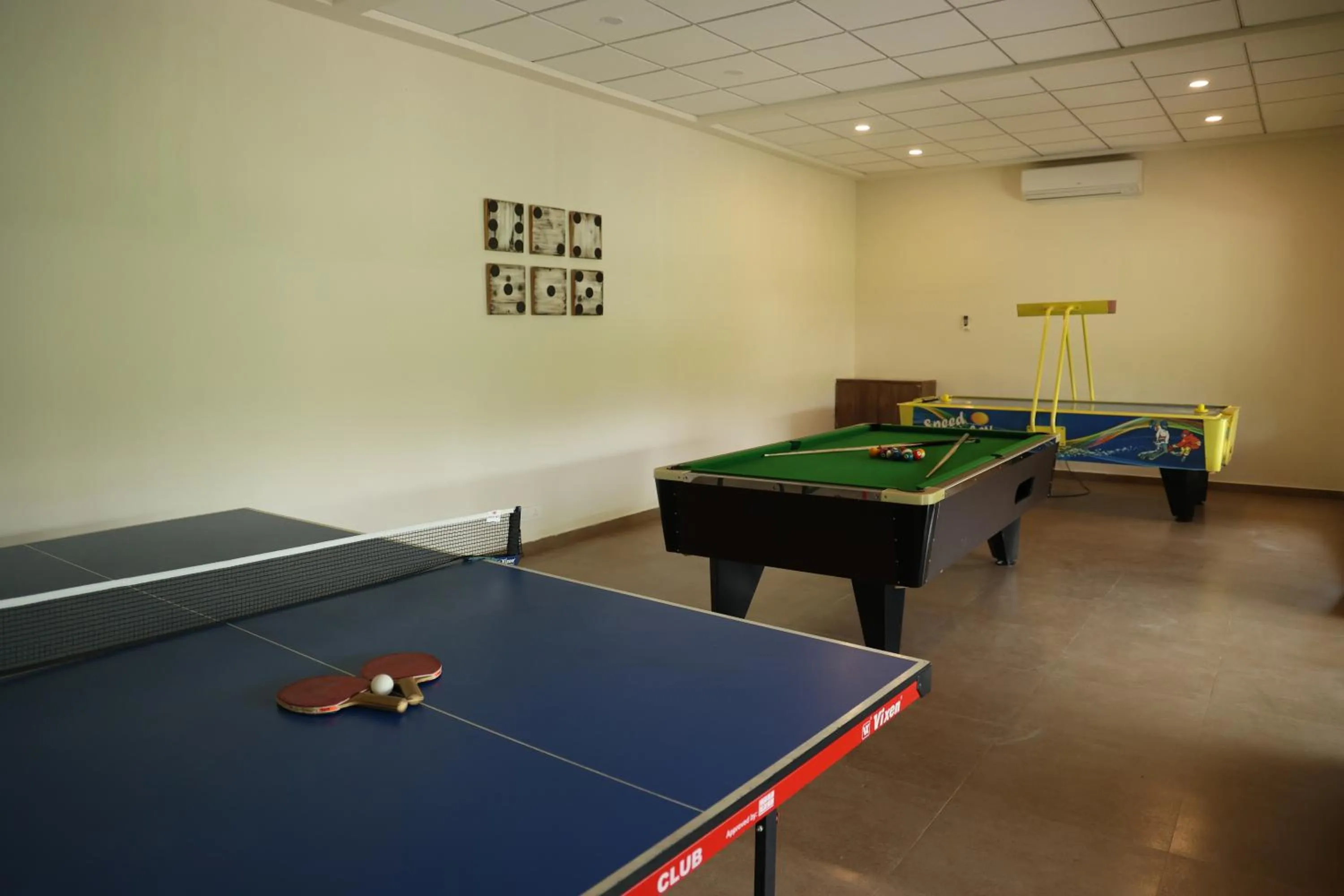 Game Room in The Fern Sattva Resort - Polo Forest