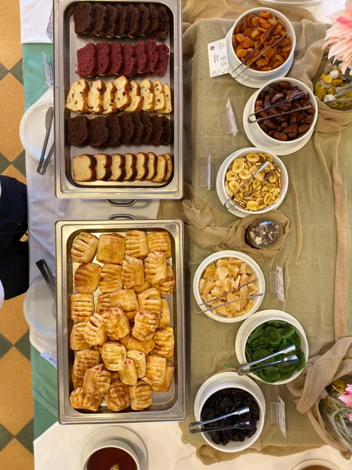 Buffet breakfast in Kambos Village