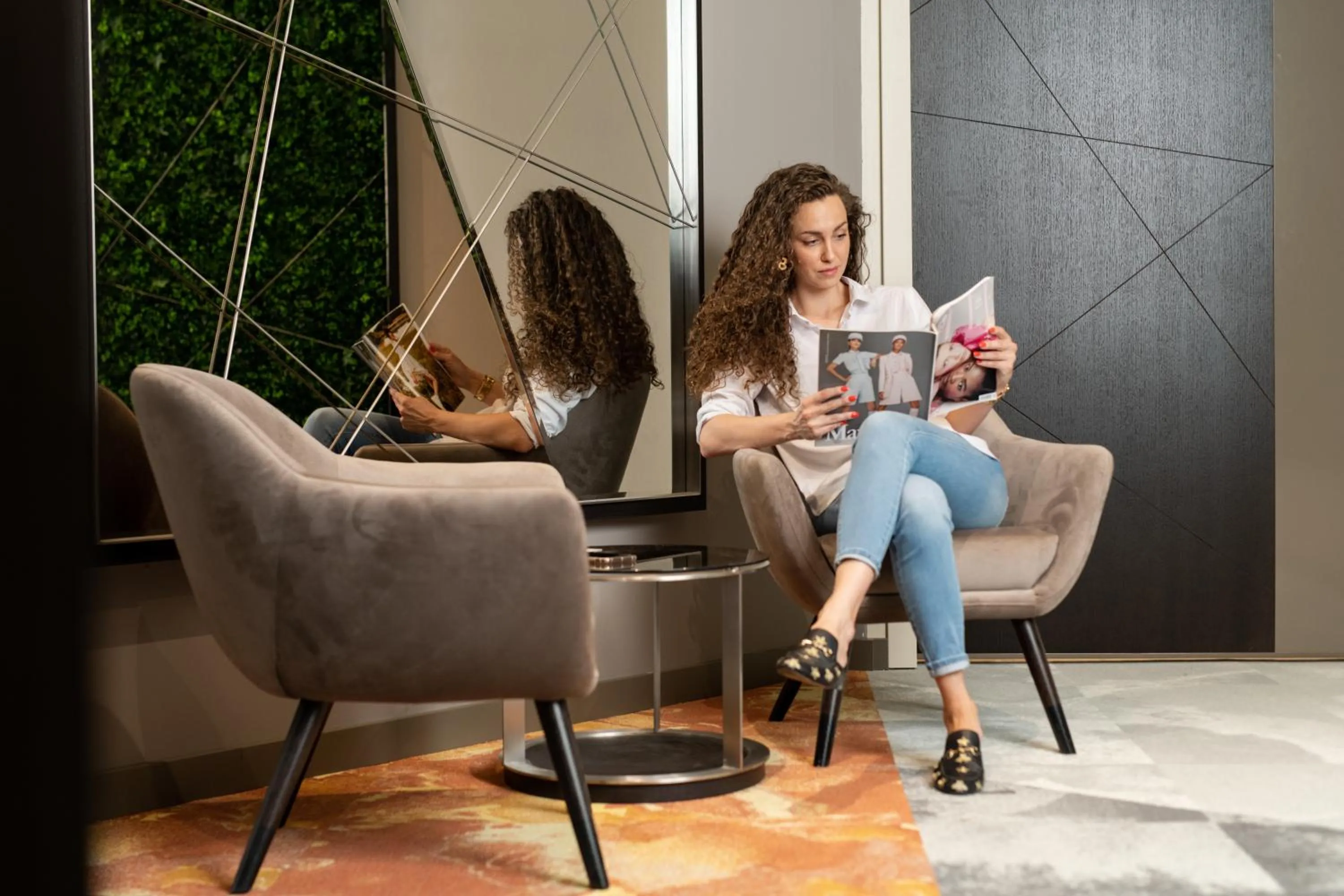 Seating area in Hotel Ženeva Lux