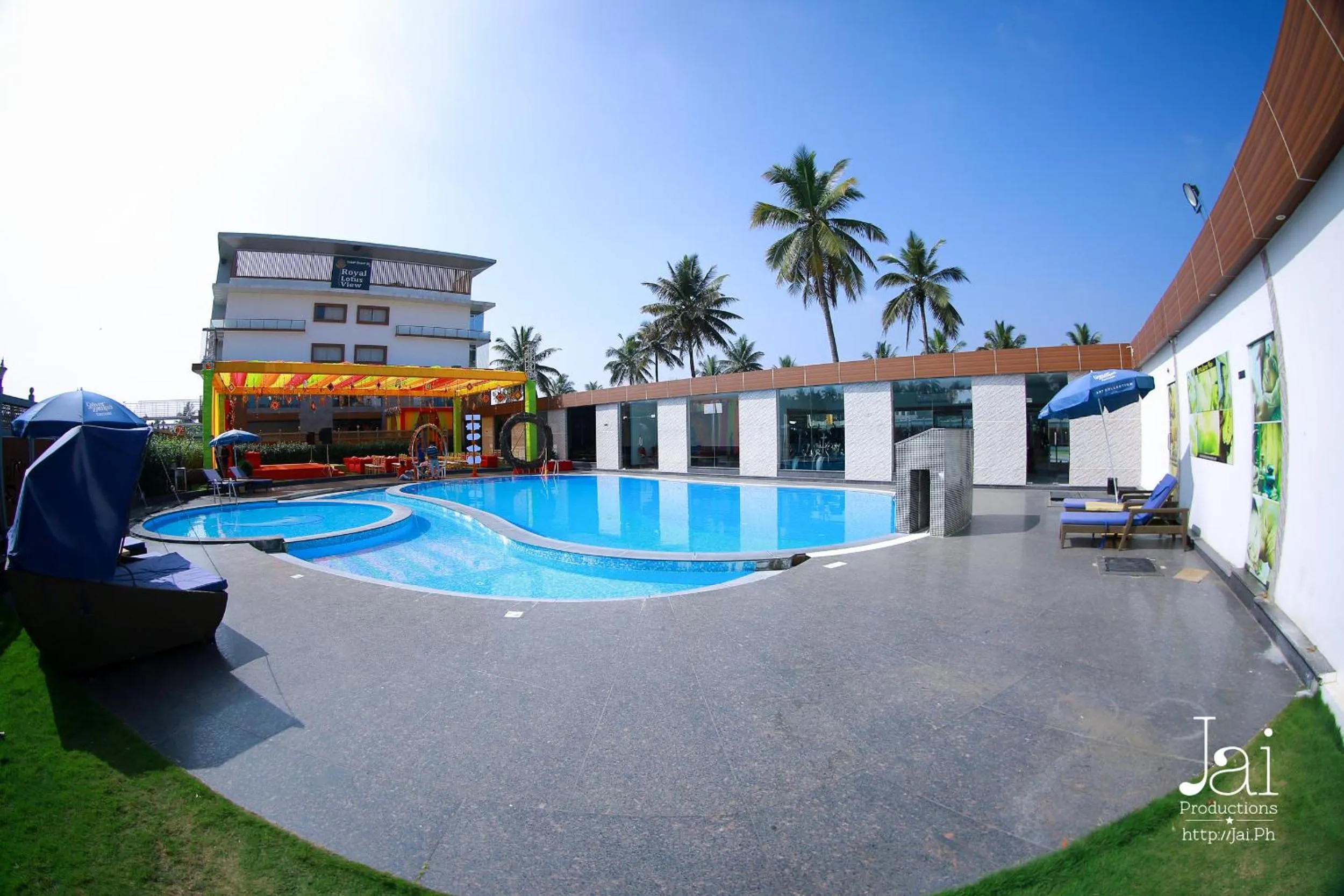 Property building in Royal Lotus View Resotel