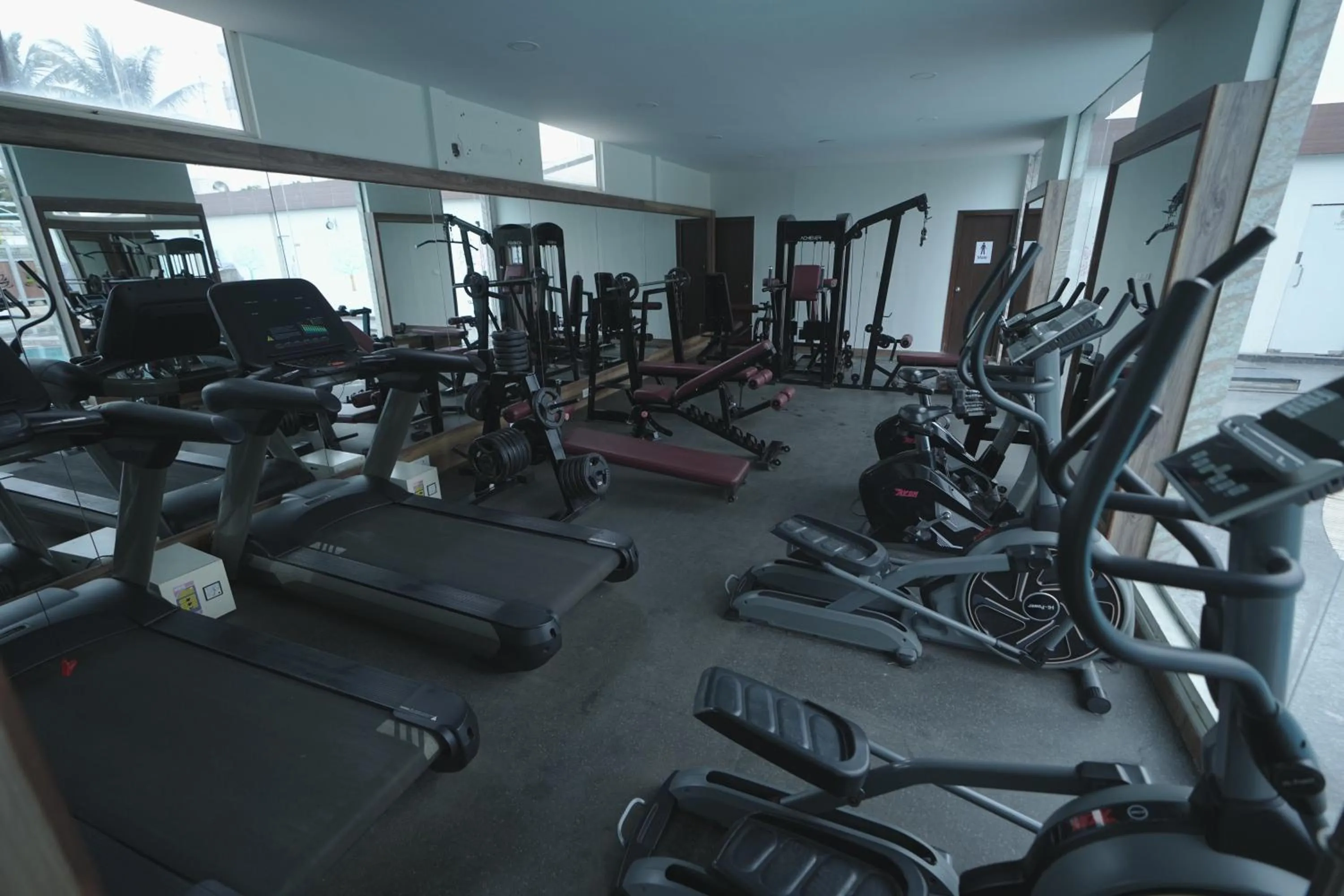 Fitness centre/facilities in Royal Lotus View Resotel