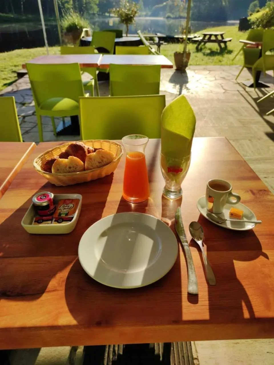 Breakfast in MOULIN DE LACHAUD - HOTEL et GITES