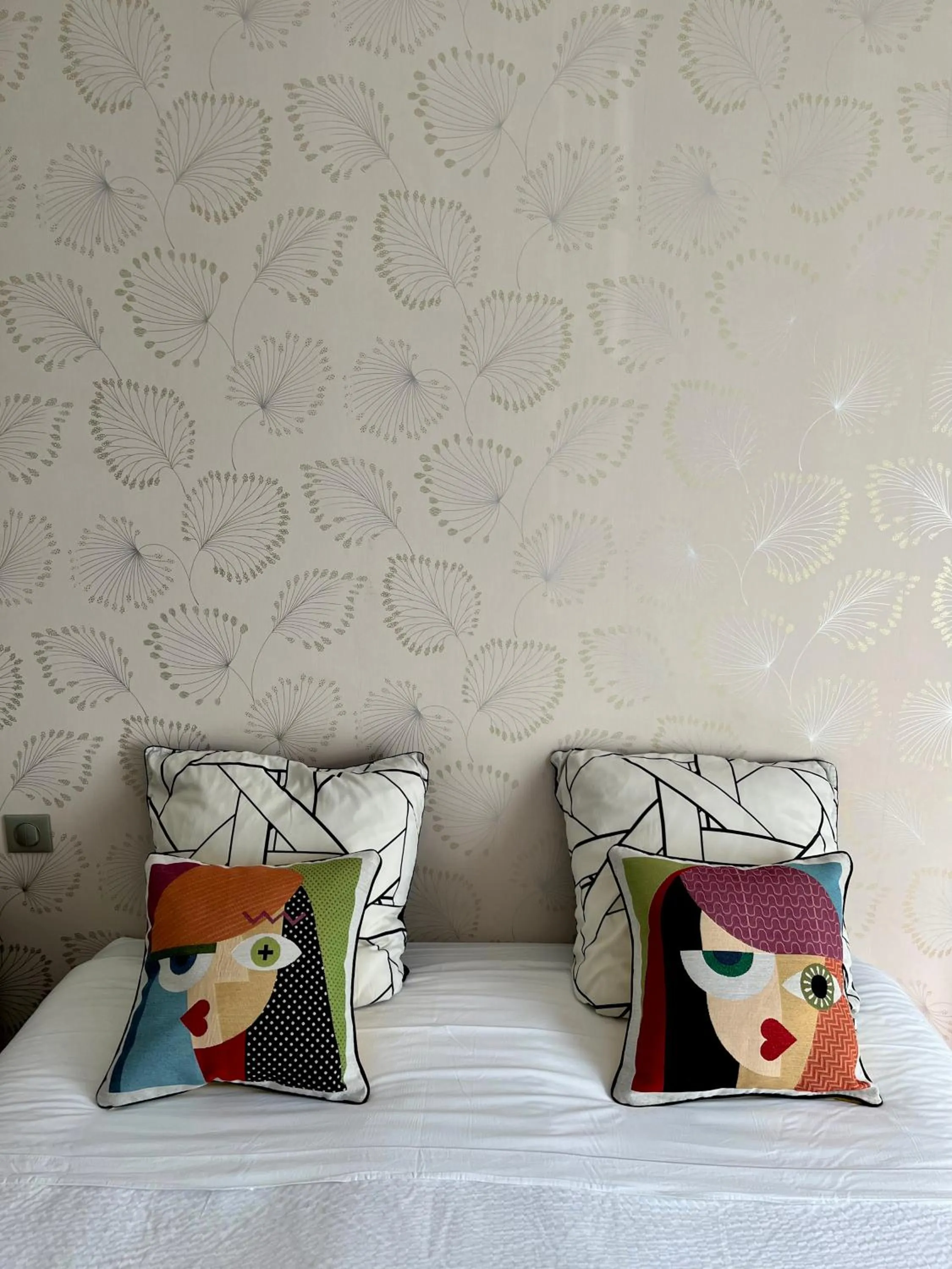 Bed in LA COUR CARREE - chambres d'hôtes