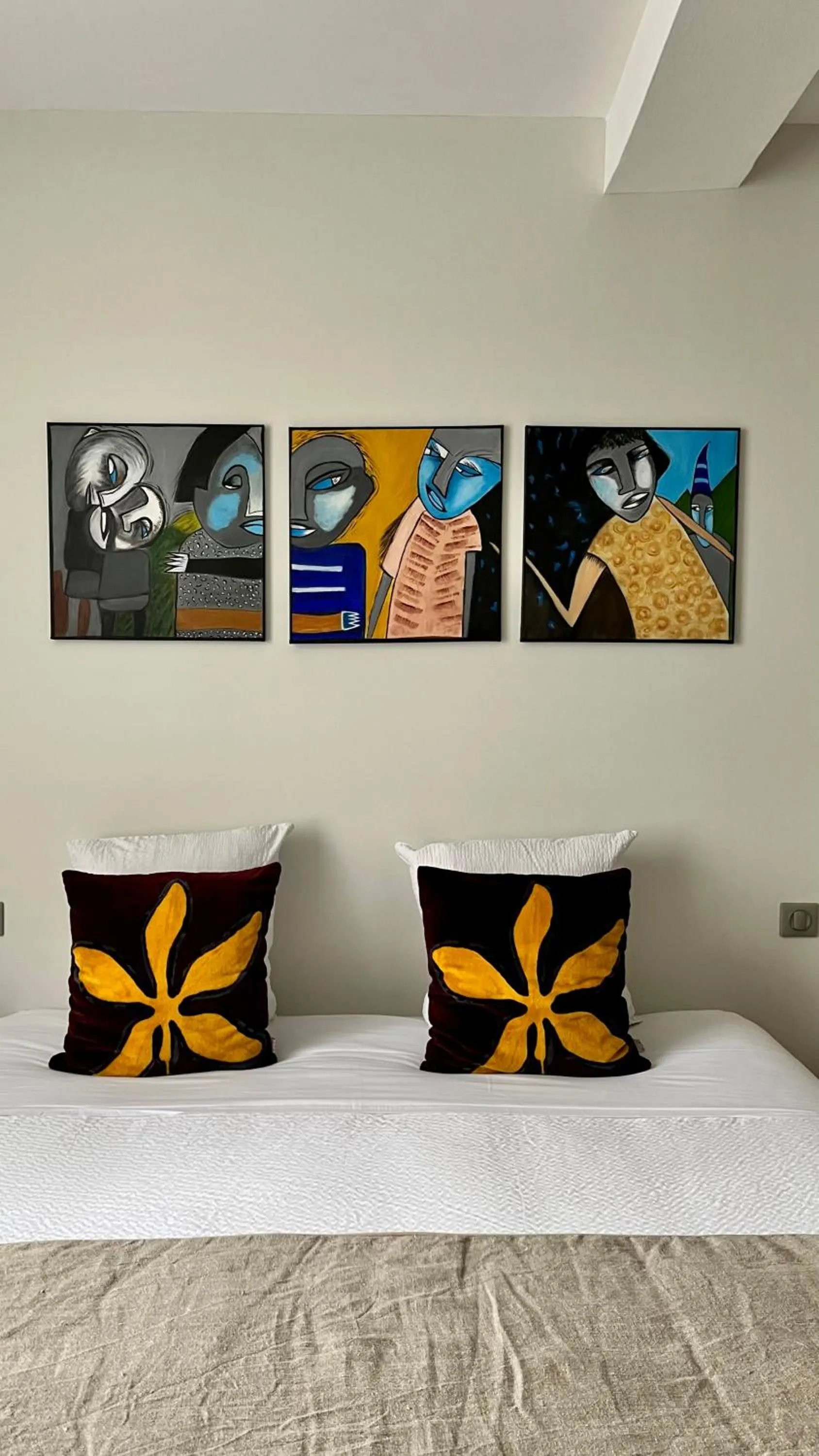 Bed in LA COUR CARREE - chambres d'hôtes