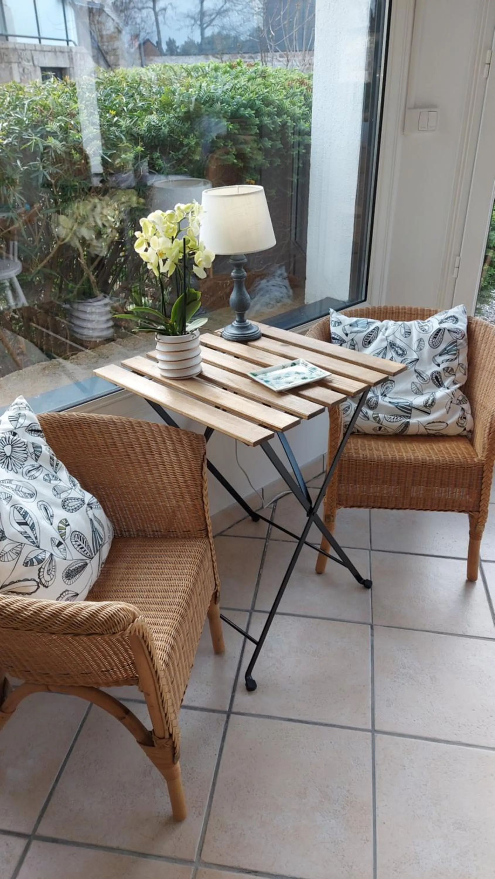 Communal lounge/ TV room in Ty Coz Breizh Chambres d'hôtes