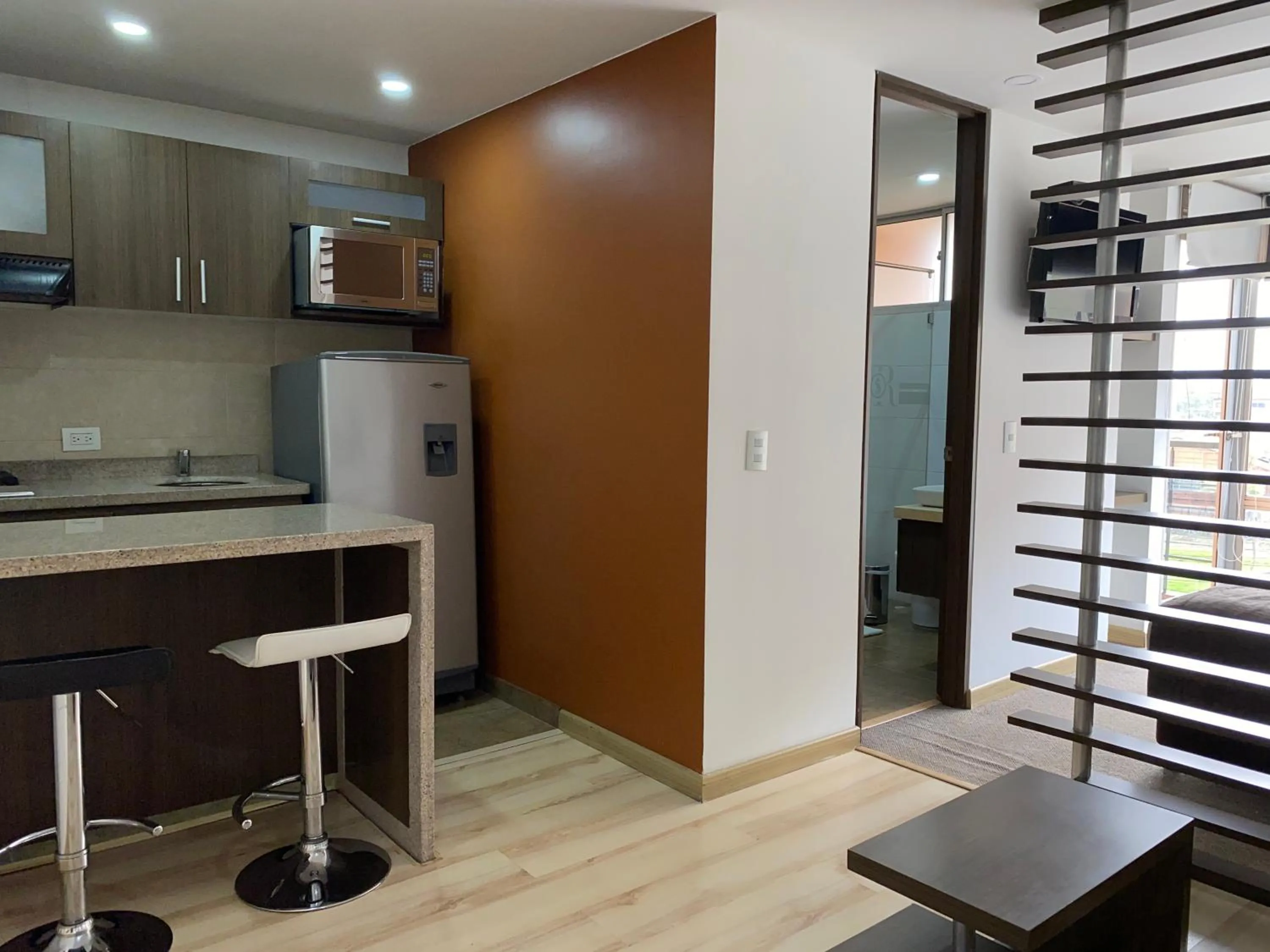 kitchen in Hotel Apartamentos Regency La Feria