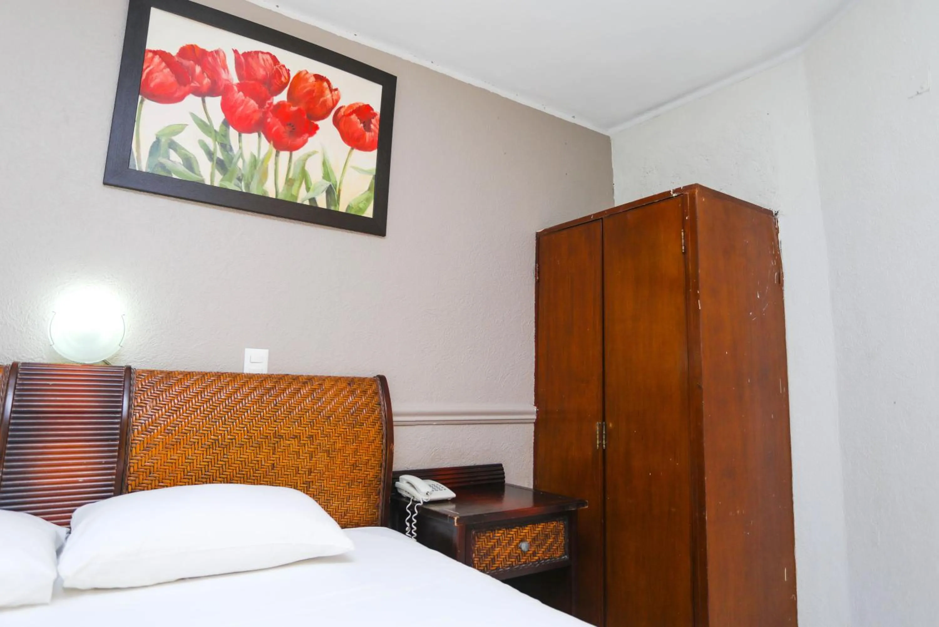 Bed in Hotel Parador