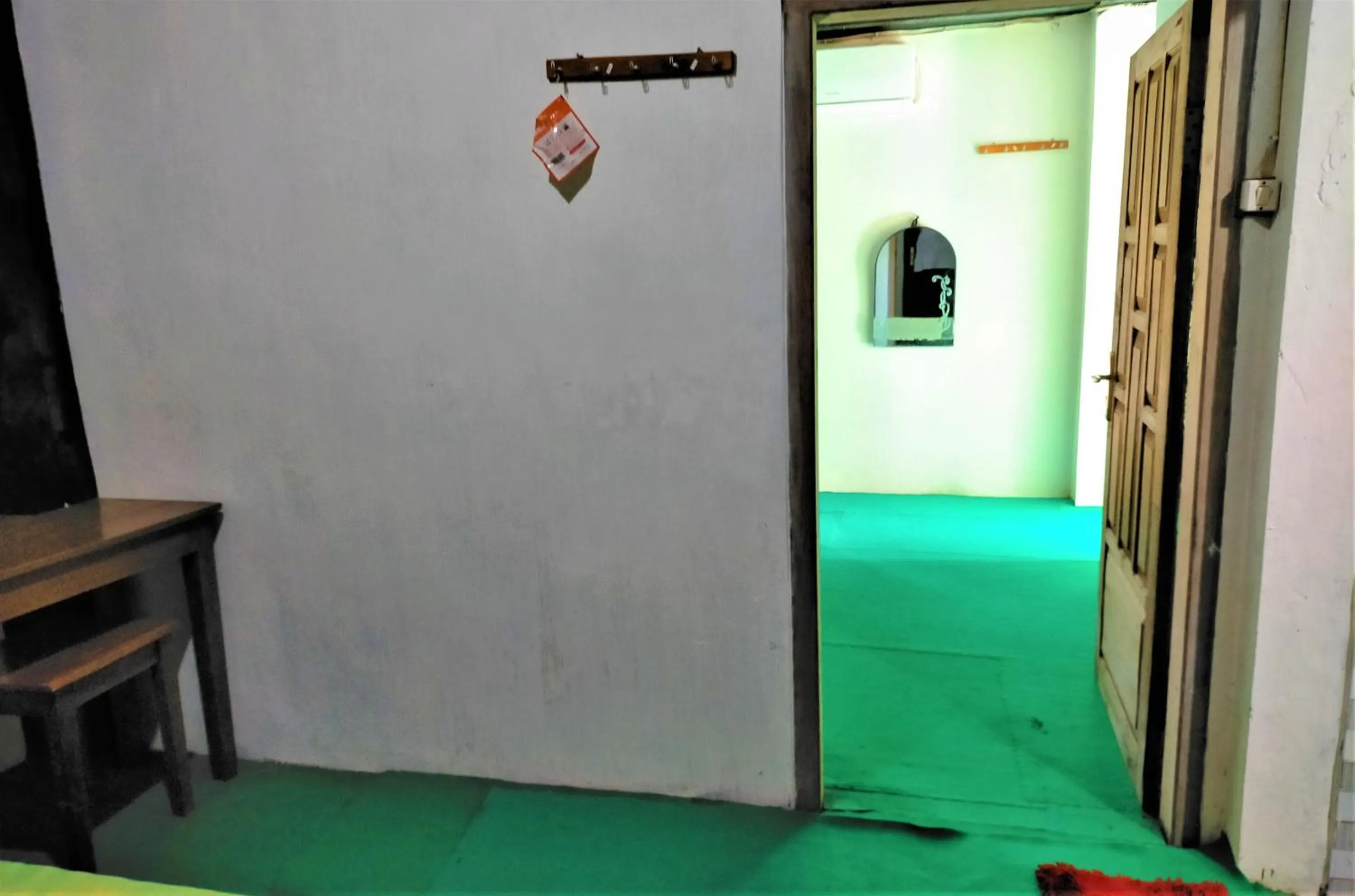 Bedroom in Cheap Inn Banyuwangi