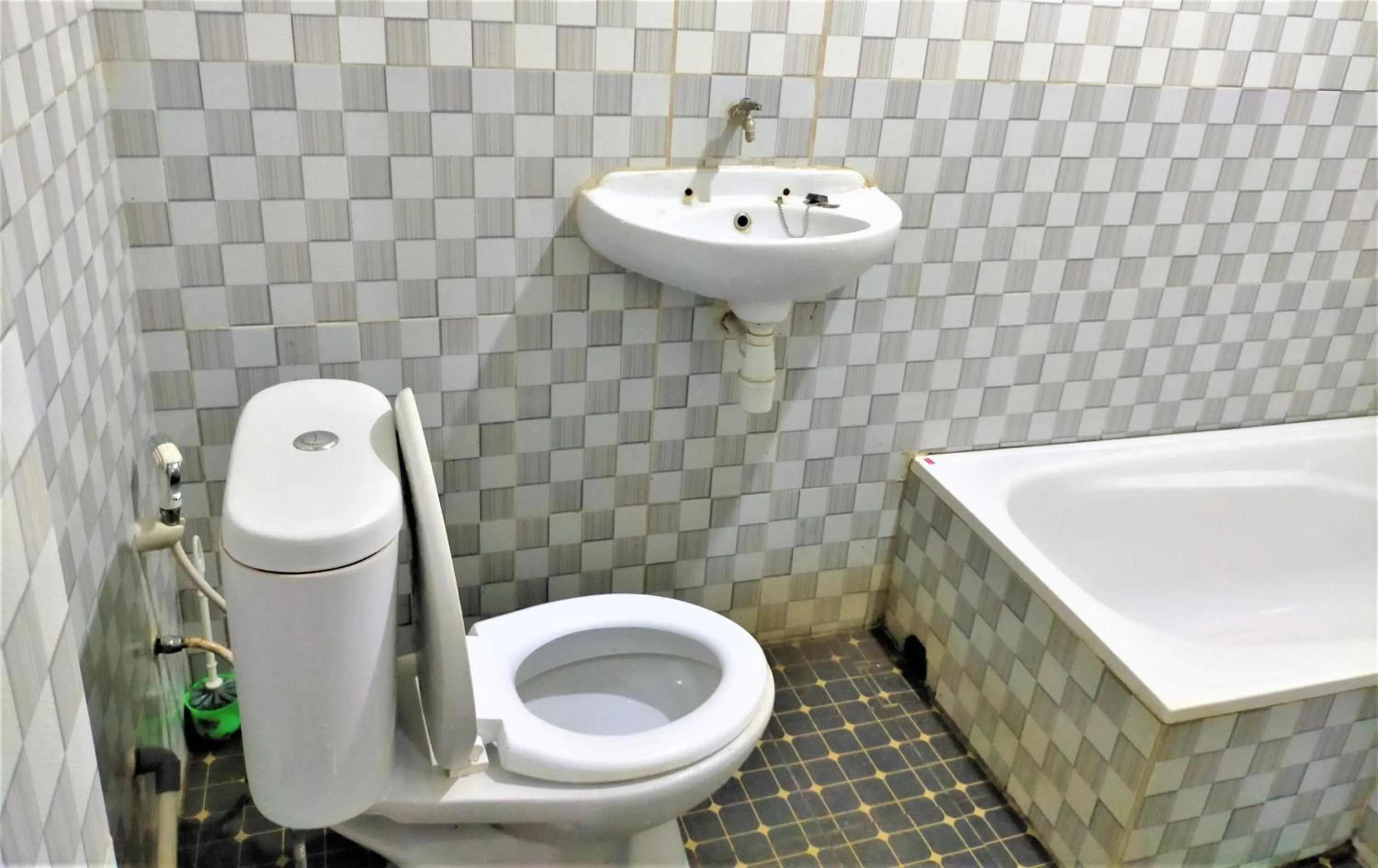 Bedroom in Cheap Inn Banyuwangi