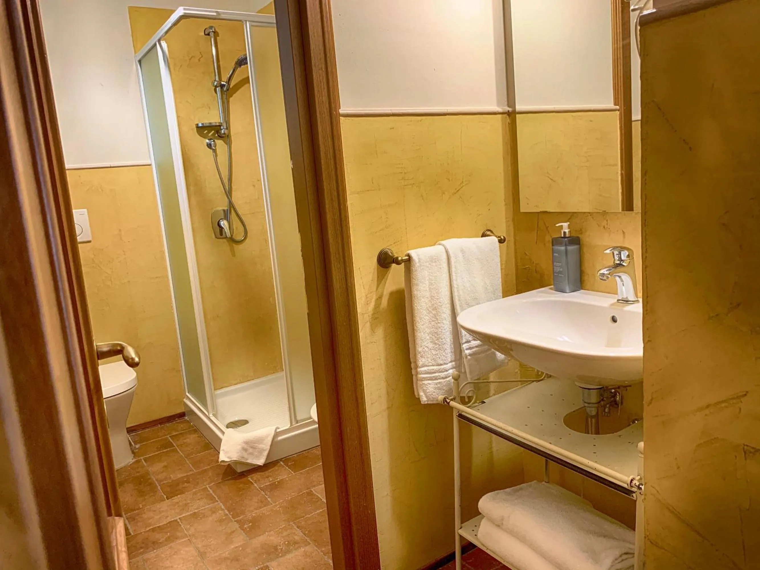 Bathroom in Casale Cardini