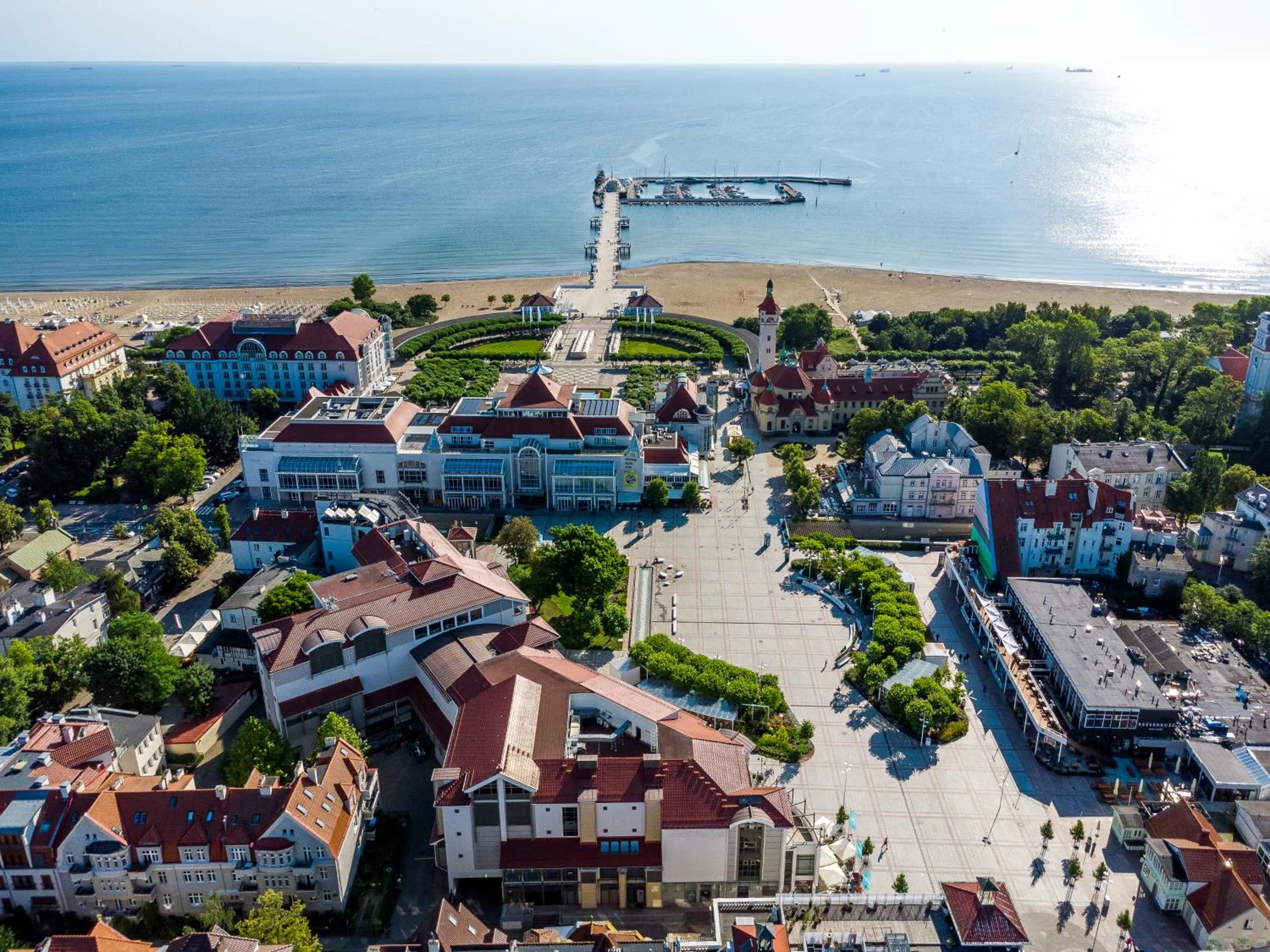 Nearby landmark in SeaSide Sopot - butikowe noclegi przy plaży