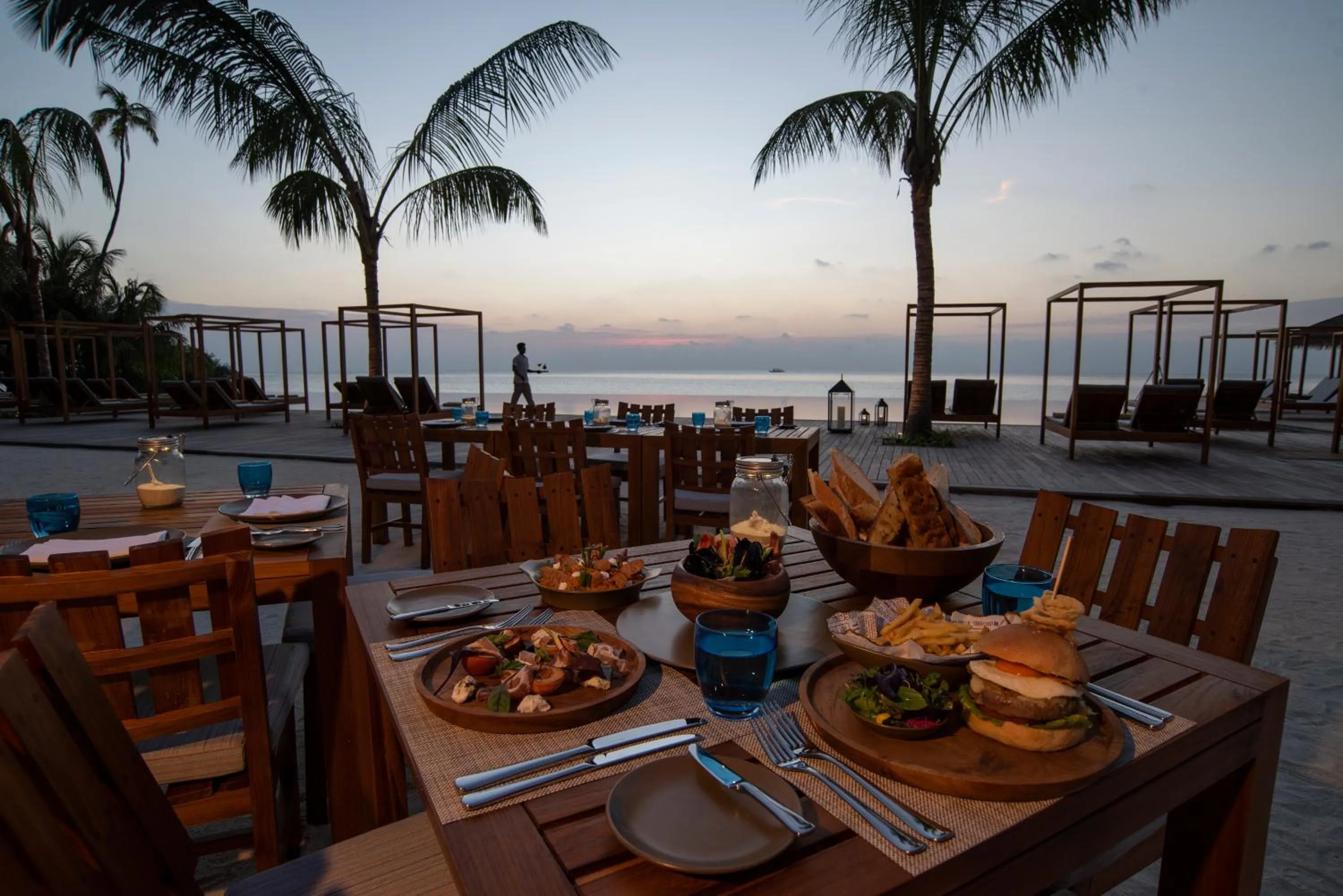 Restaurant/places to eat in The Residence Maldives at Dhigurah