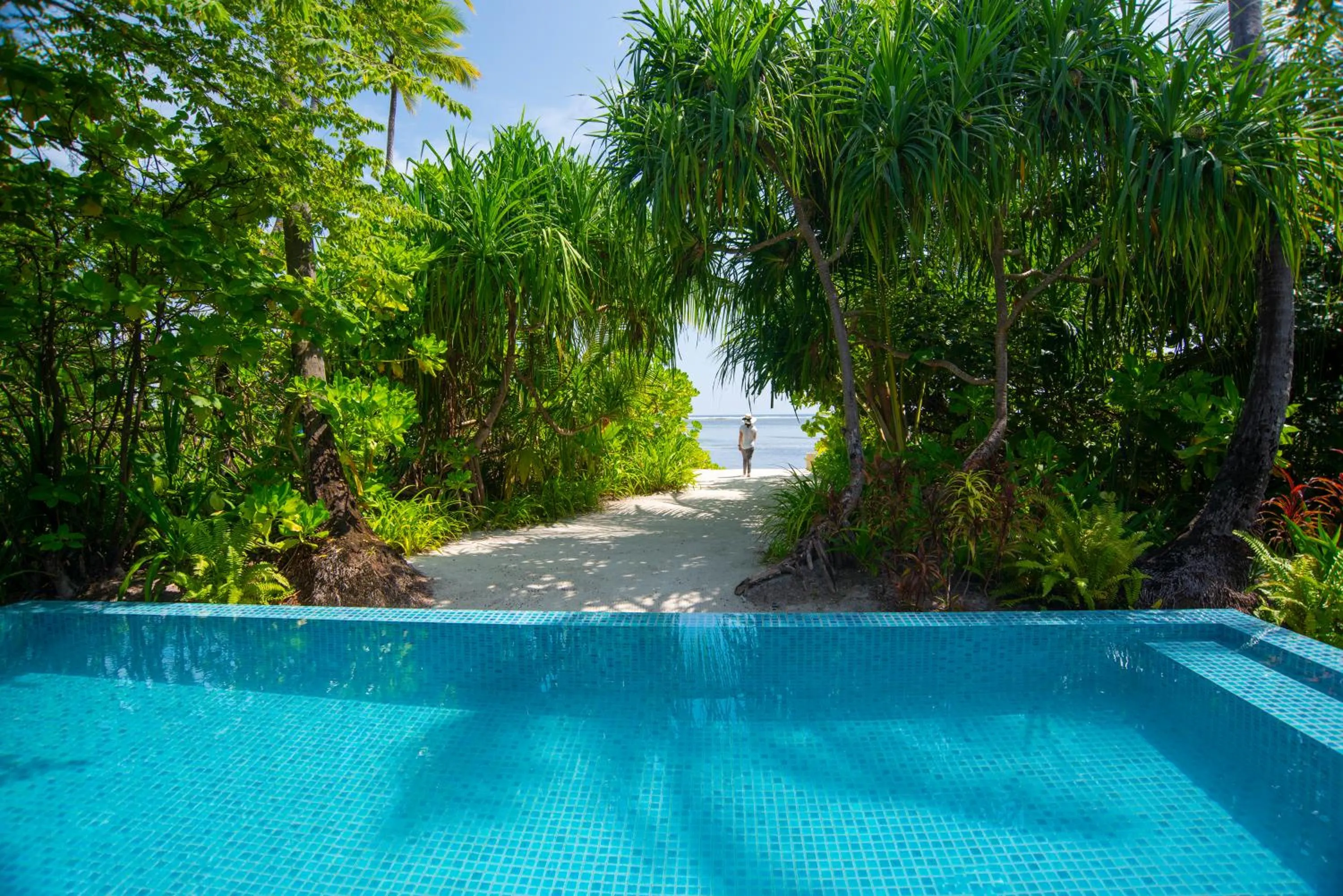 Pool view in The Residence Maldives at Dhigurah