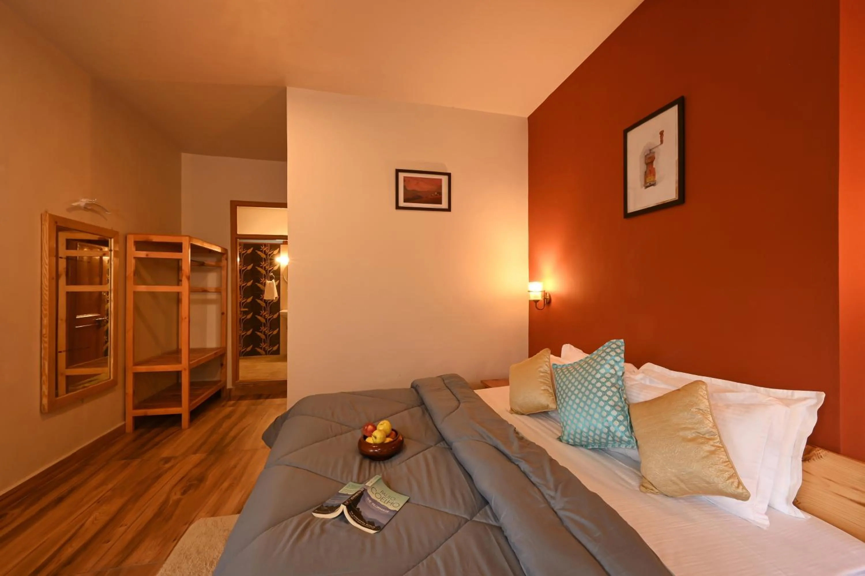 Bed in Zostel Dobhi, Manali