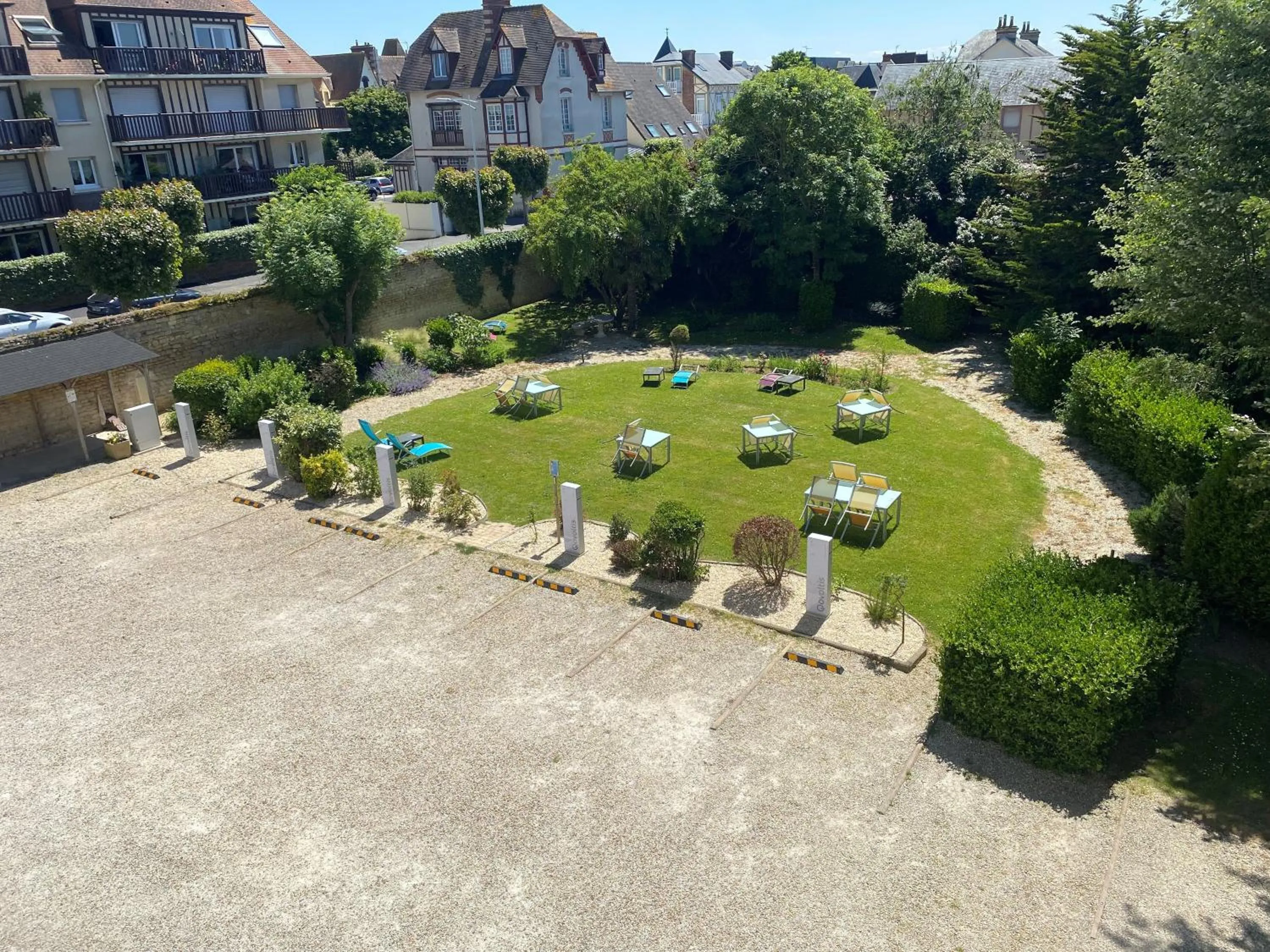 Garden view in La Villa Andry