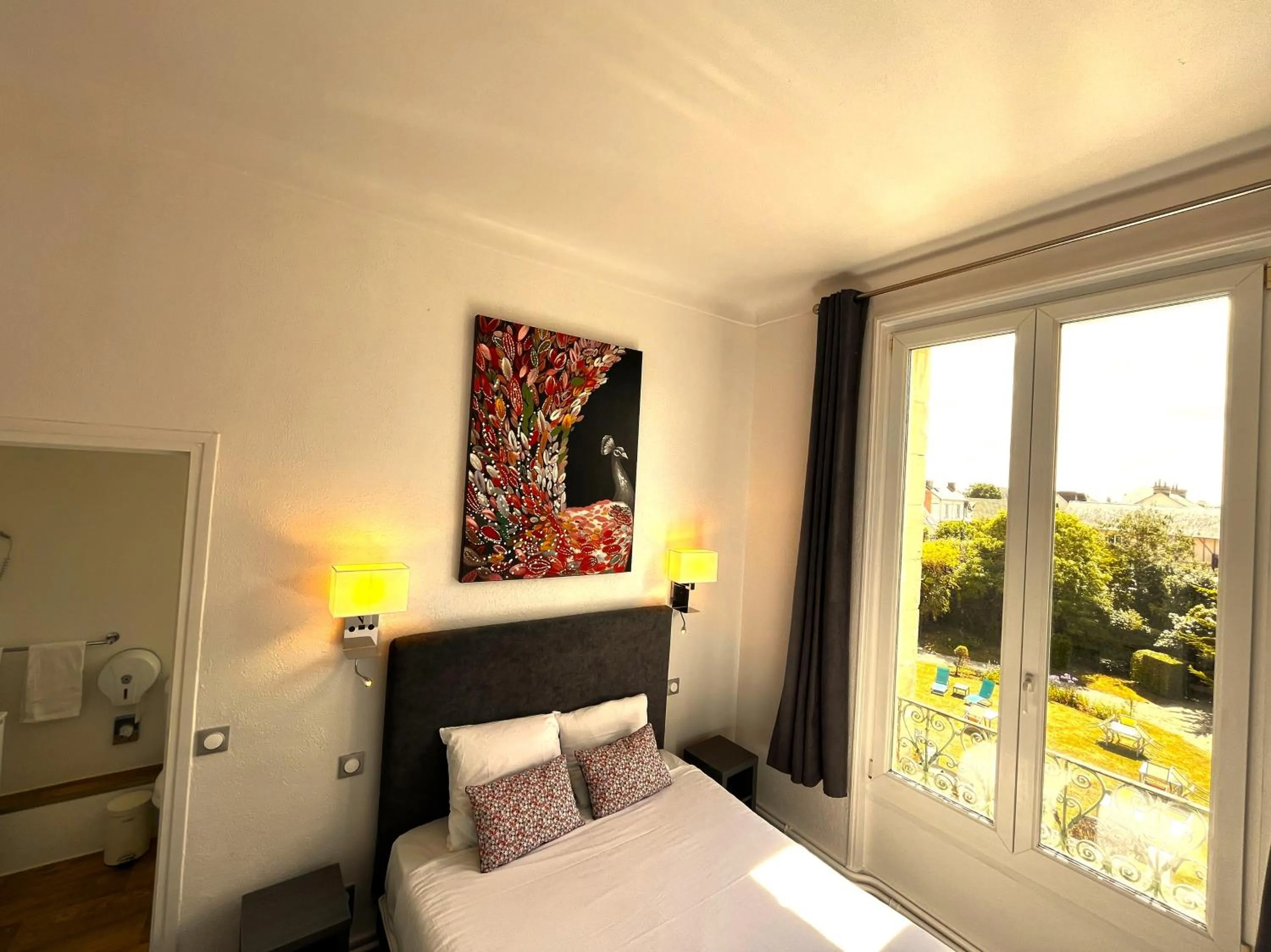 Photo of the whole room, Bed in La Villa Andry