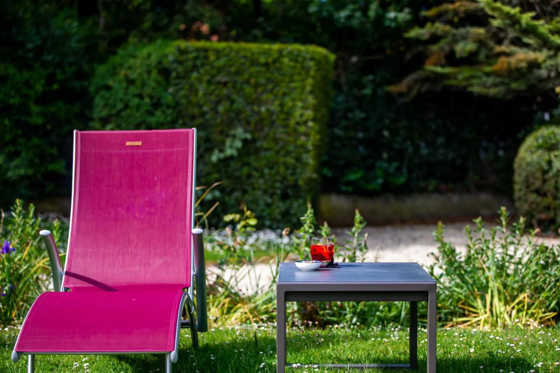 Property building in La Villa Andry