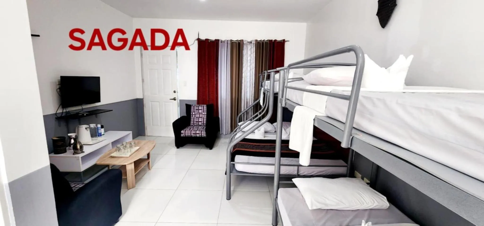 Bed in ROCCA Del GARDA Residences