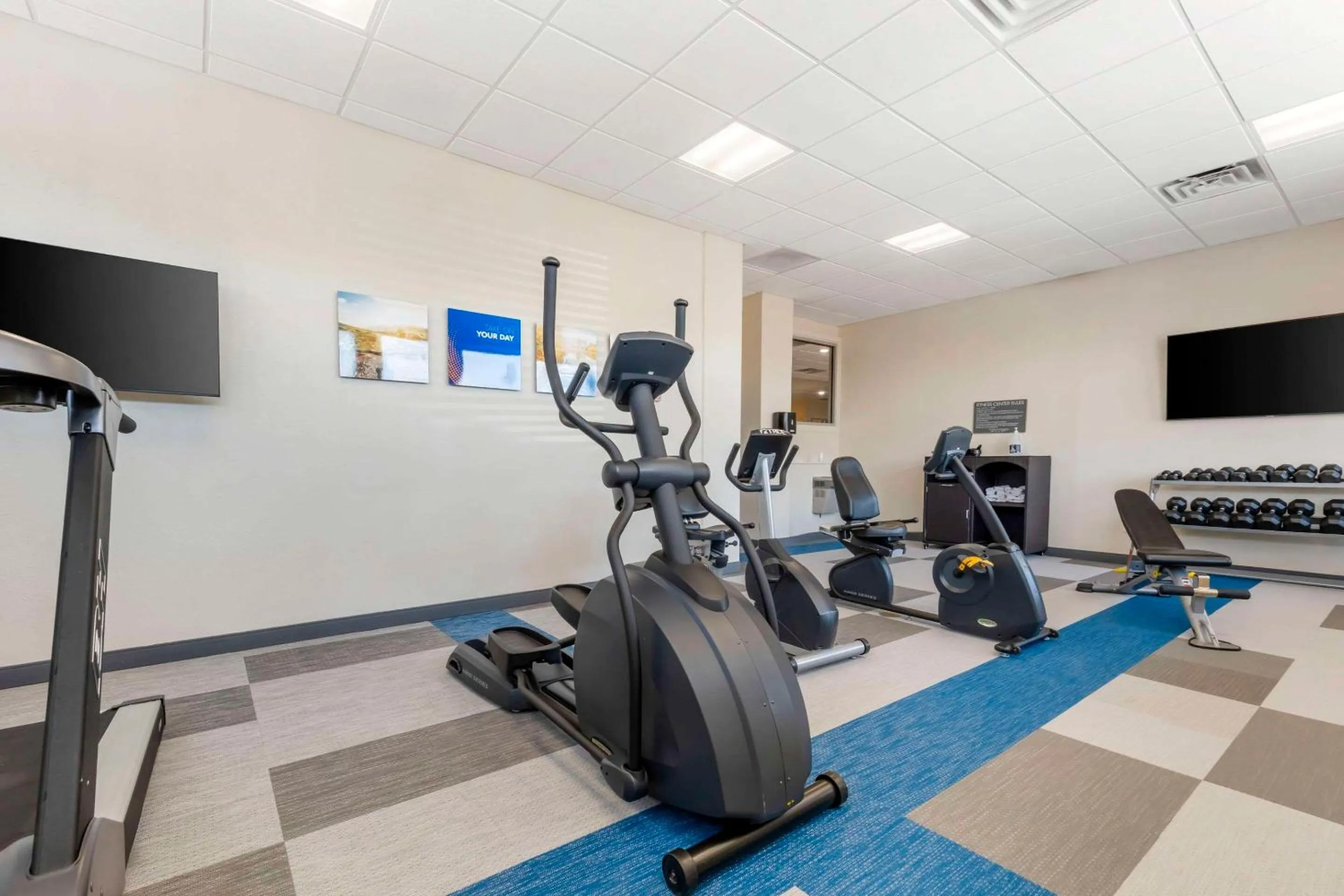 Fitness centre/facilities in Comfort Inn