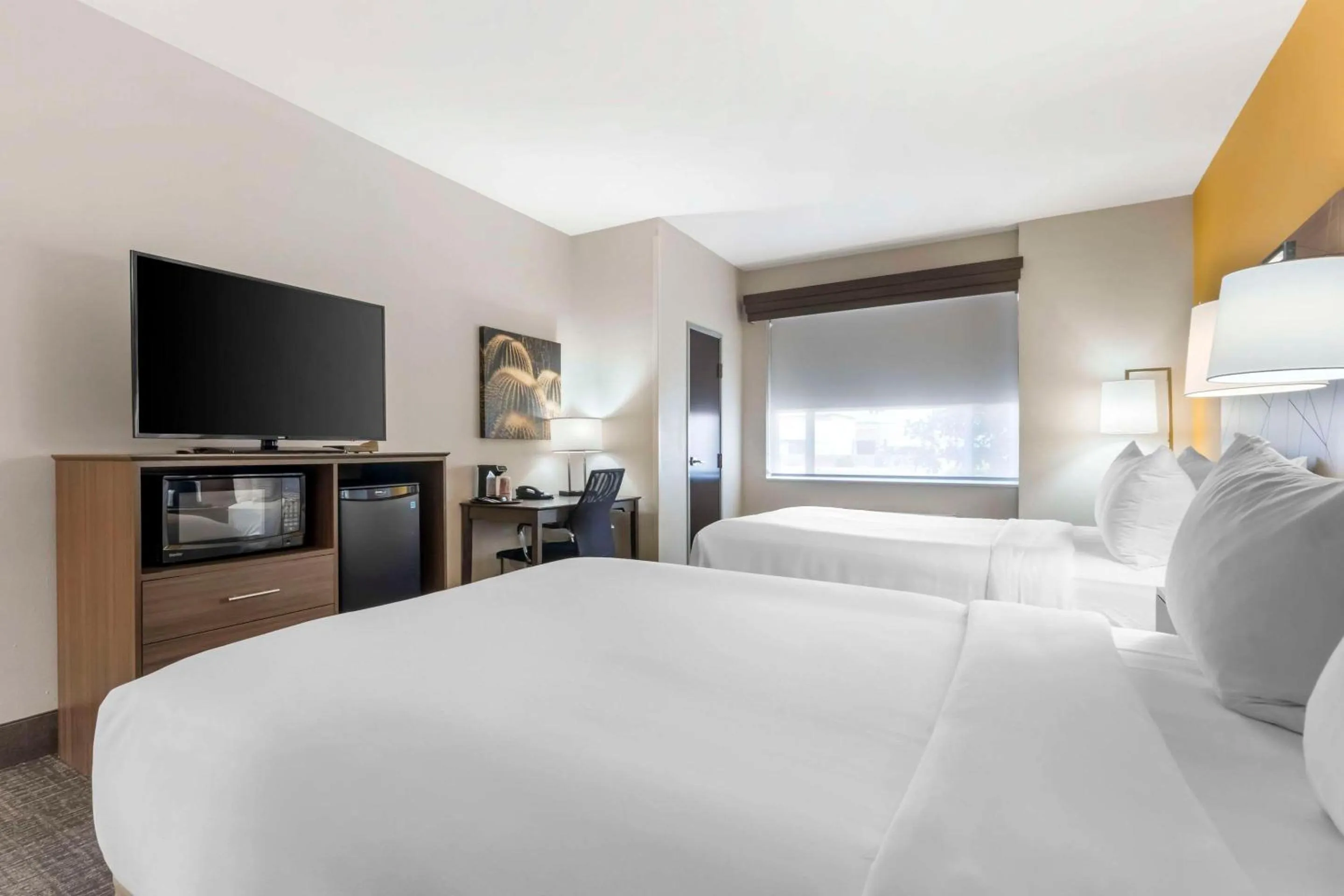 Bedroom, Bed in Comfort Inn